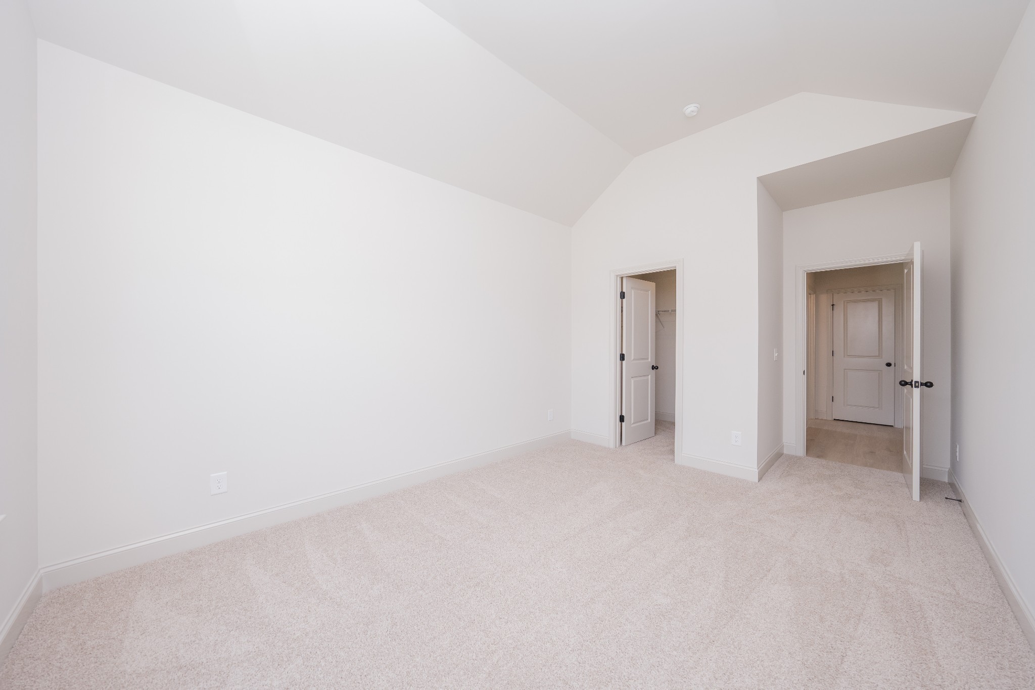 5416 Bridgemore Blvd