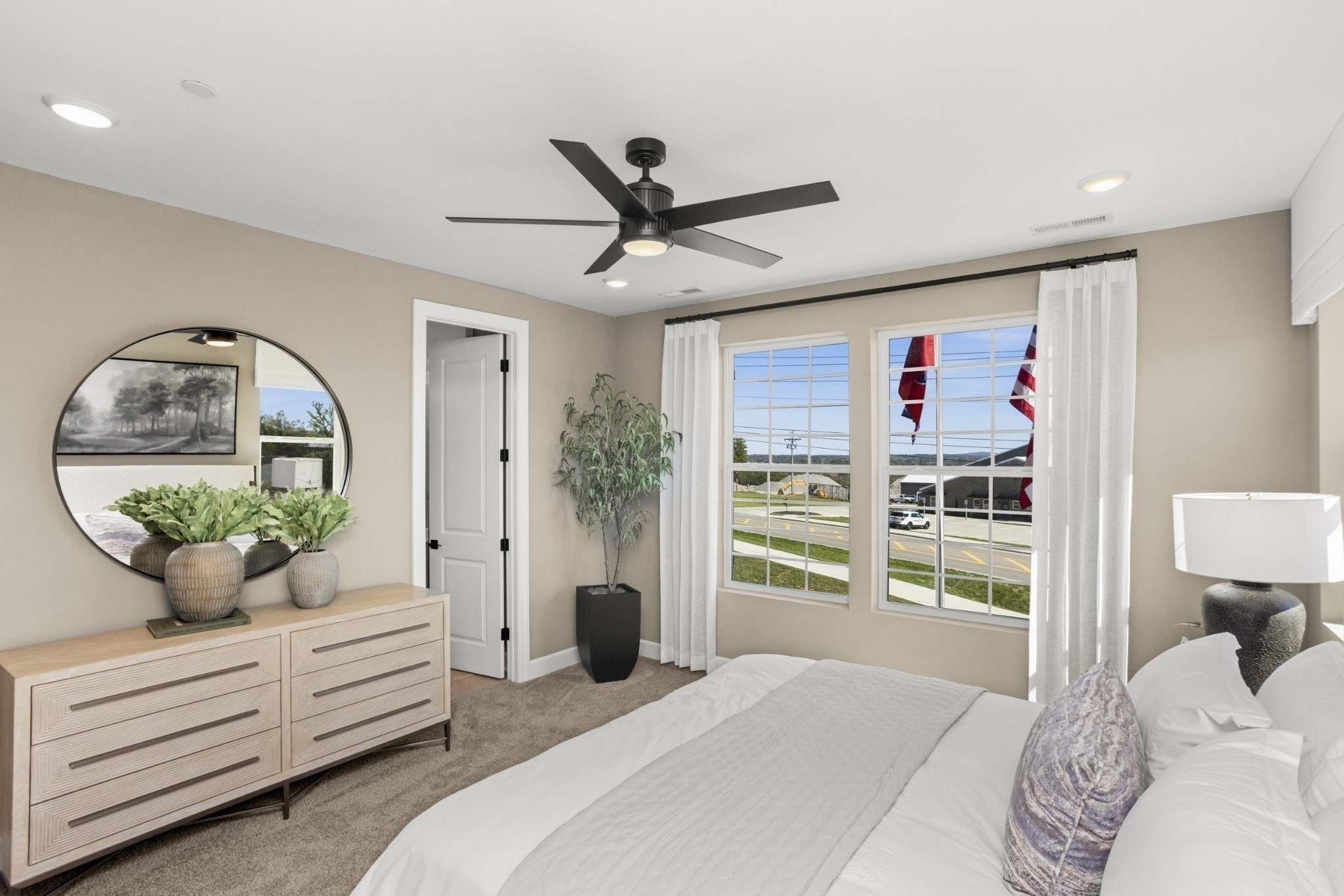 326 Lynwood Station Boulevard