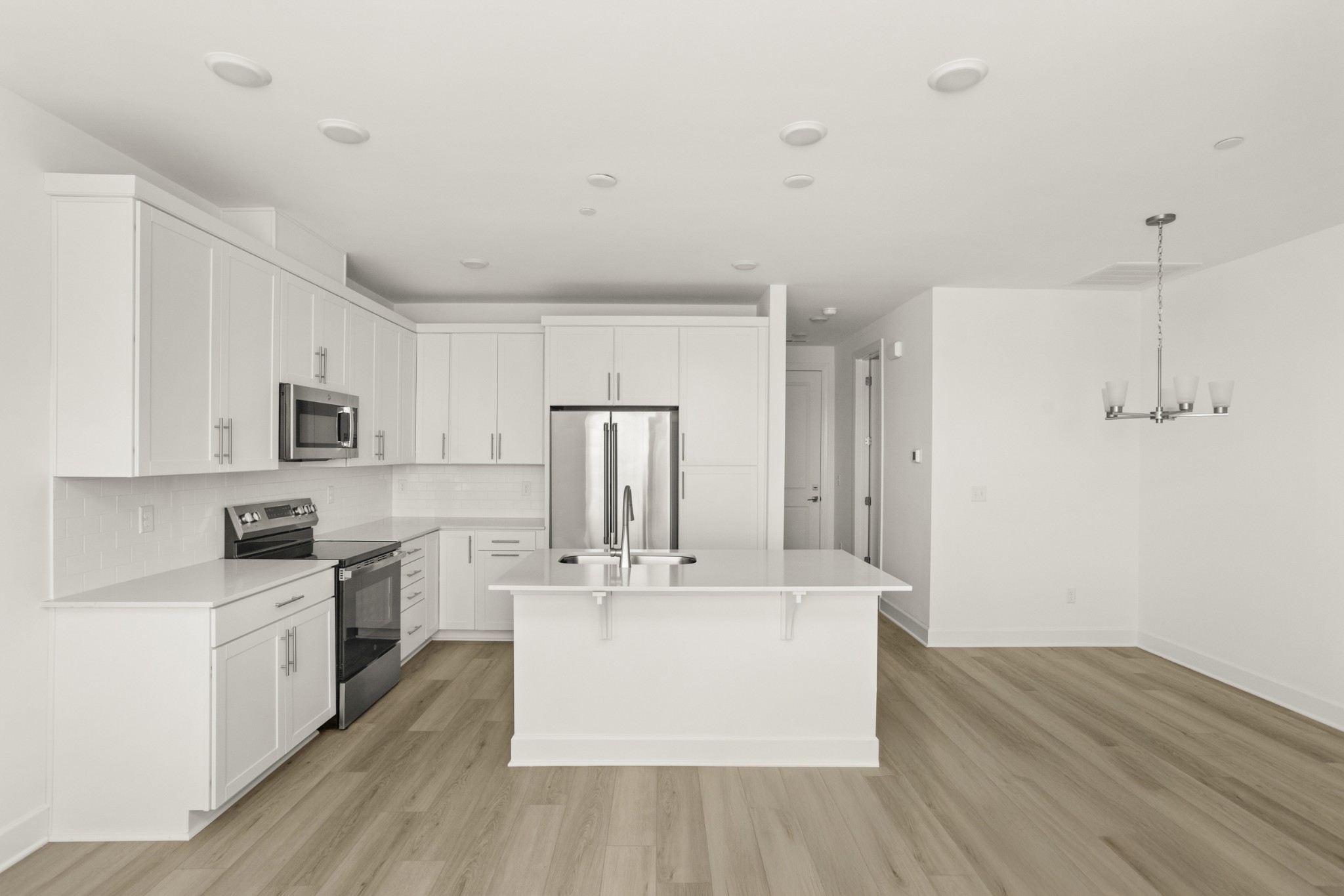 326 Lynwood Station Boulevard