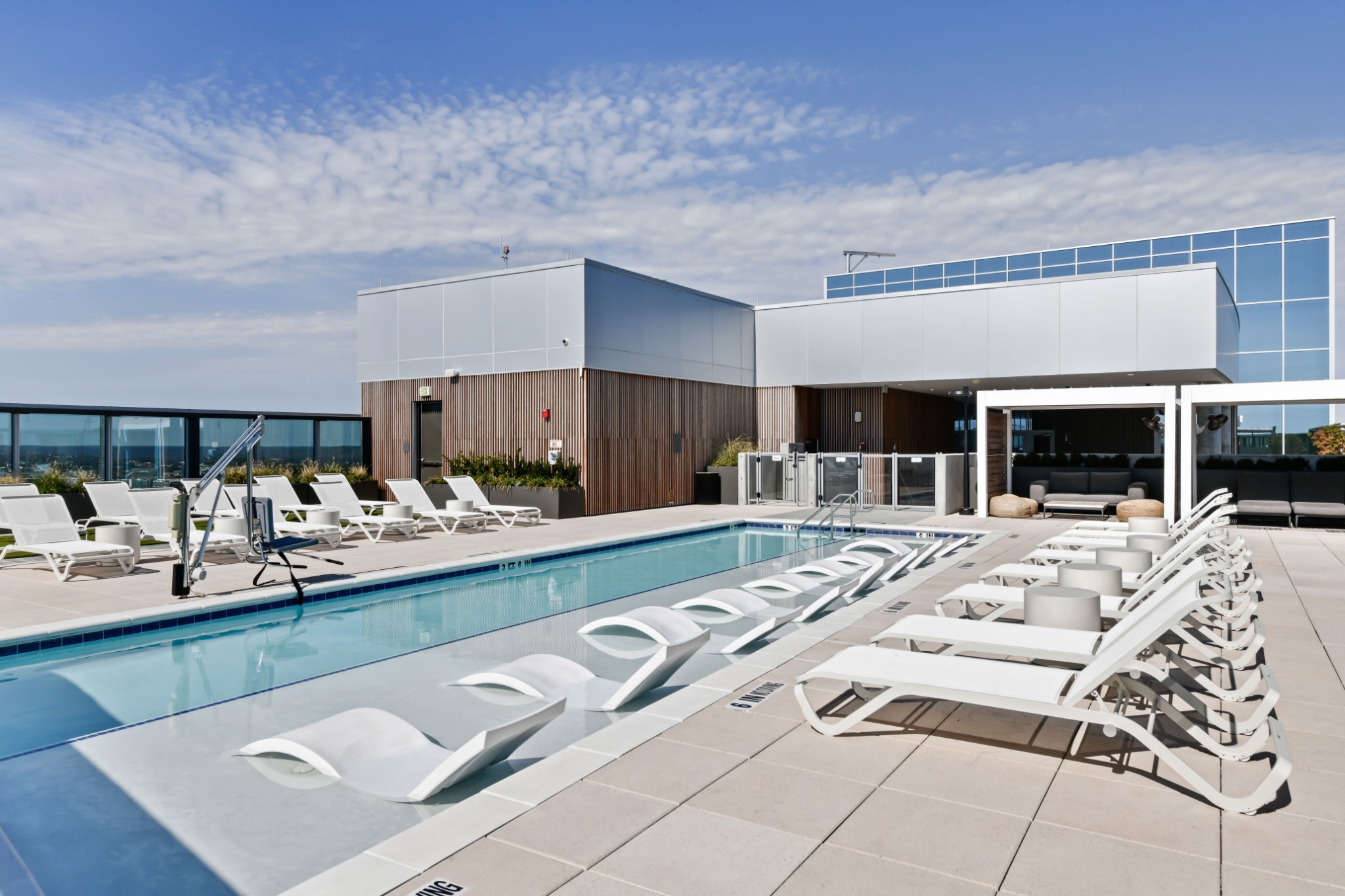 1616 West End Ave Unit: 1704