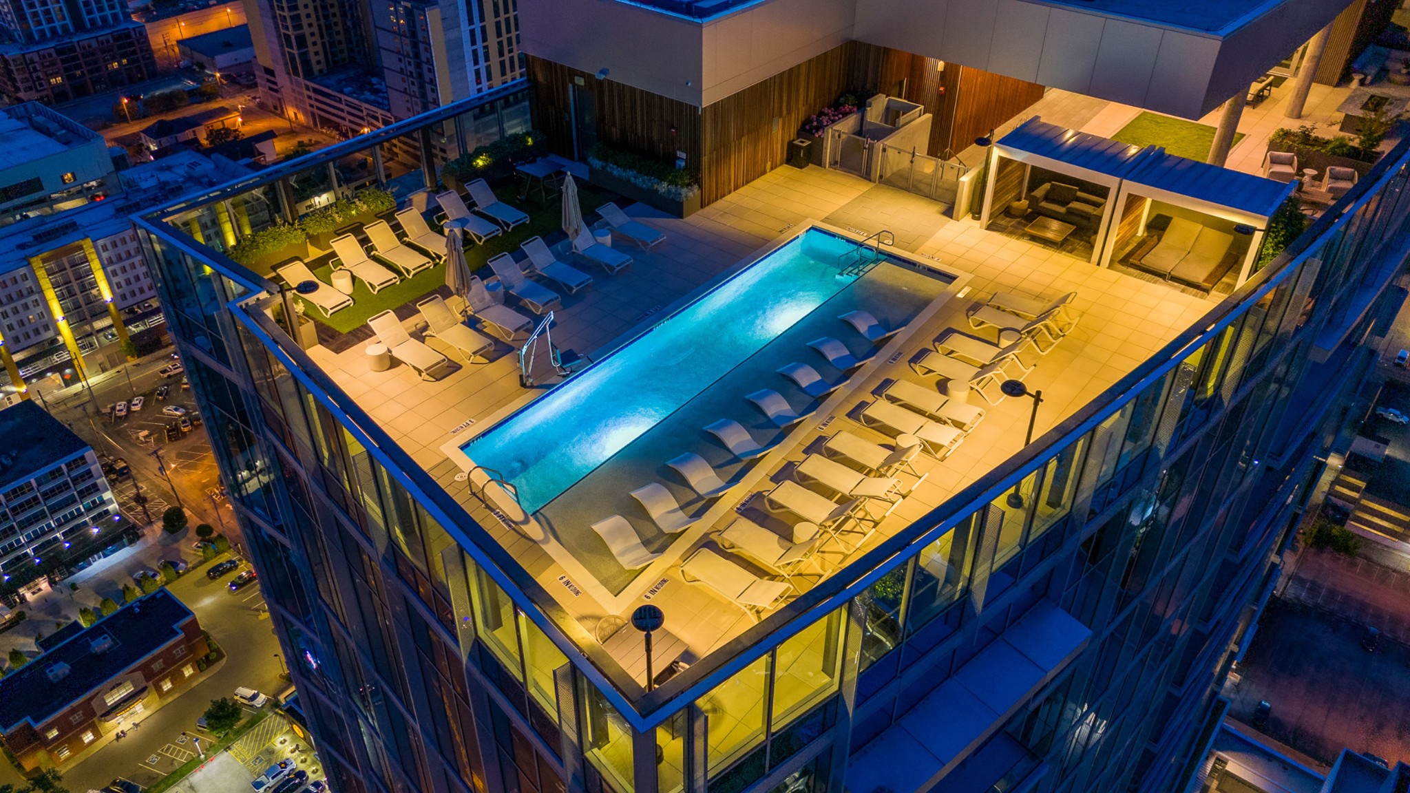 1616 West End Ave Unit: 1704
