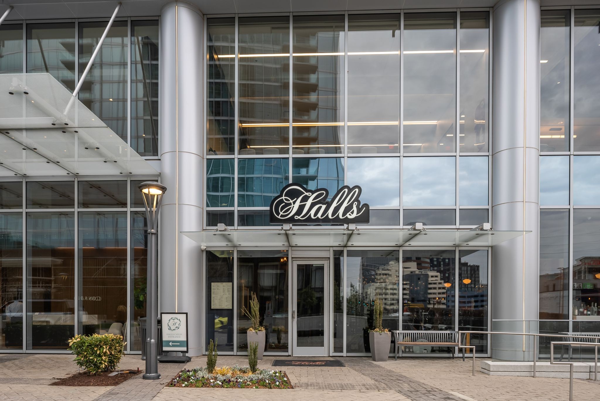 1616 West End Ave Unit: 1704