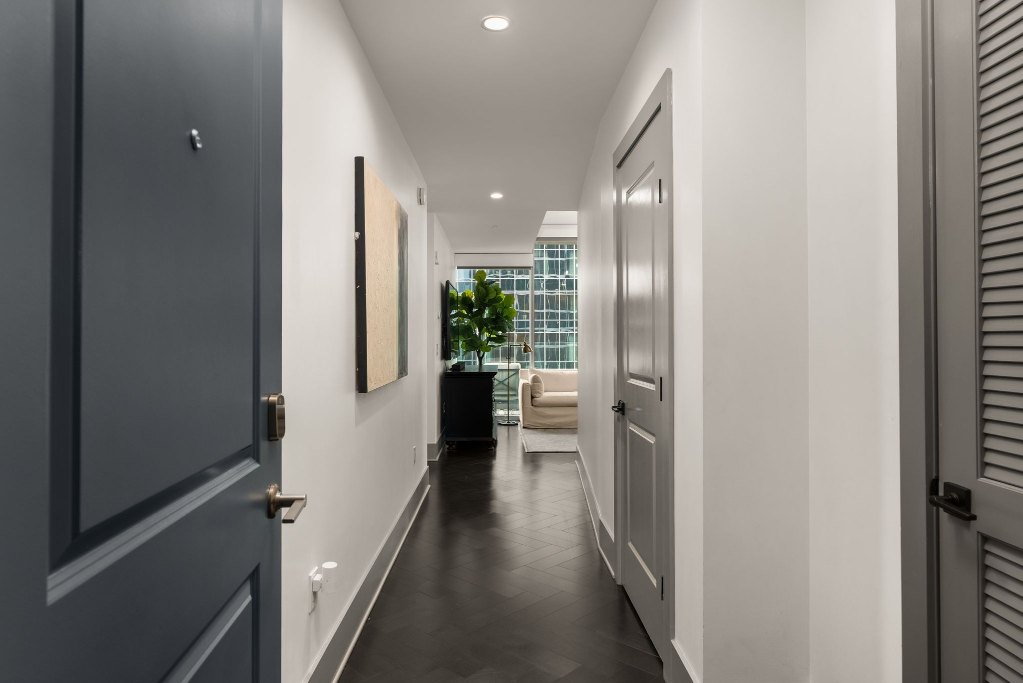 1616 West End Ave Unit: 1704
