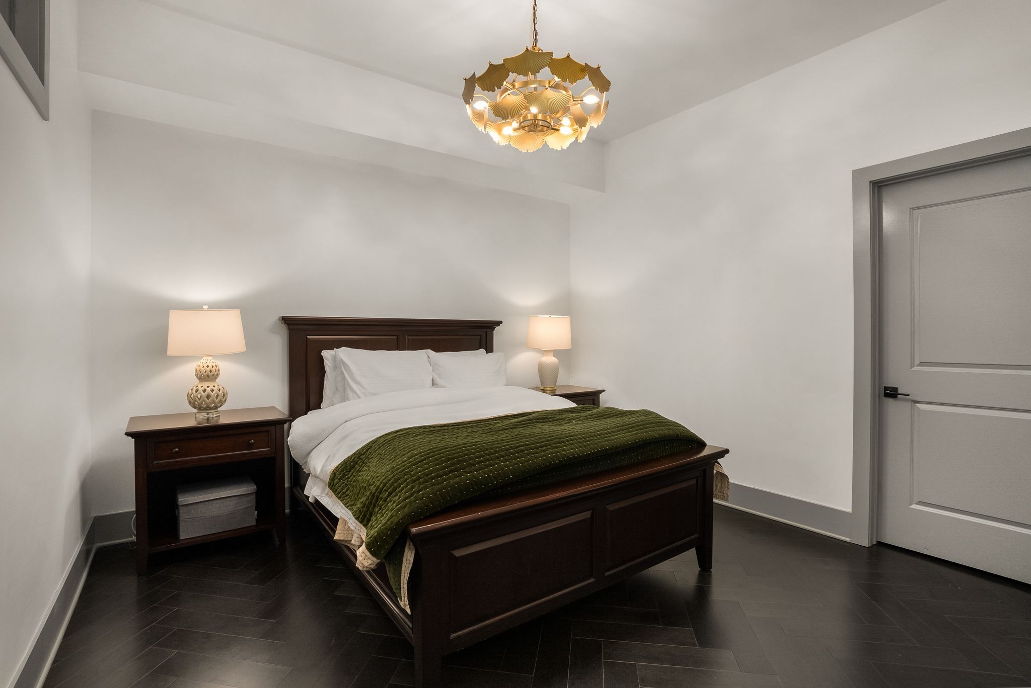 1616 West End Ave Unit: 1704