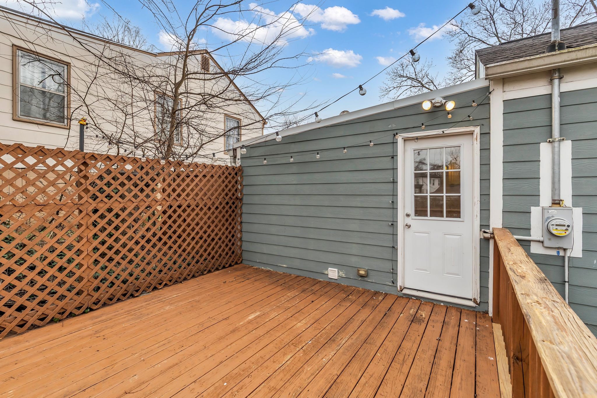 1421 Electric Avenue