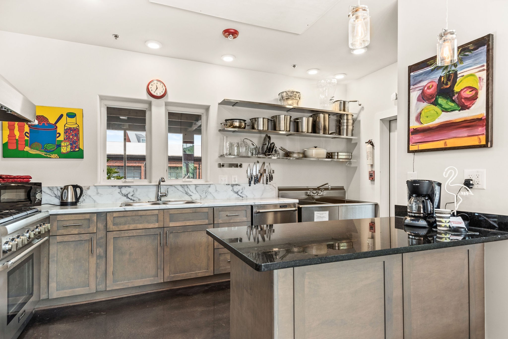 1325 5th Ave, N Unit: 4