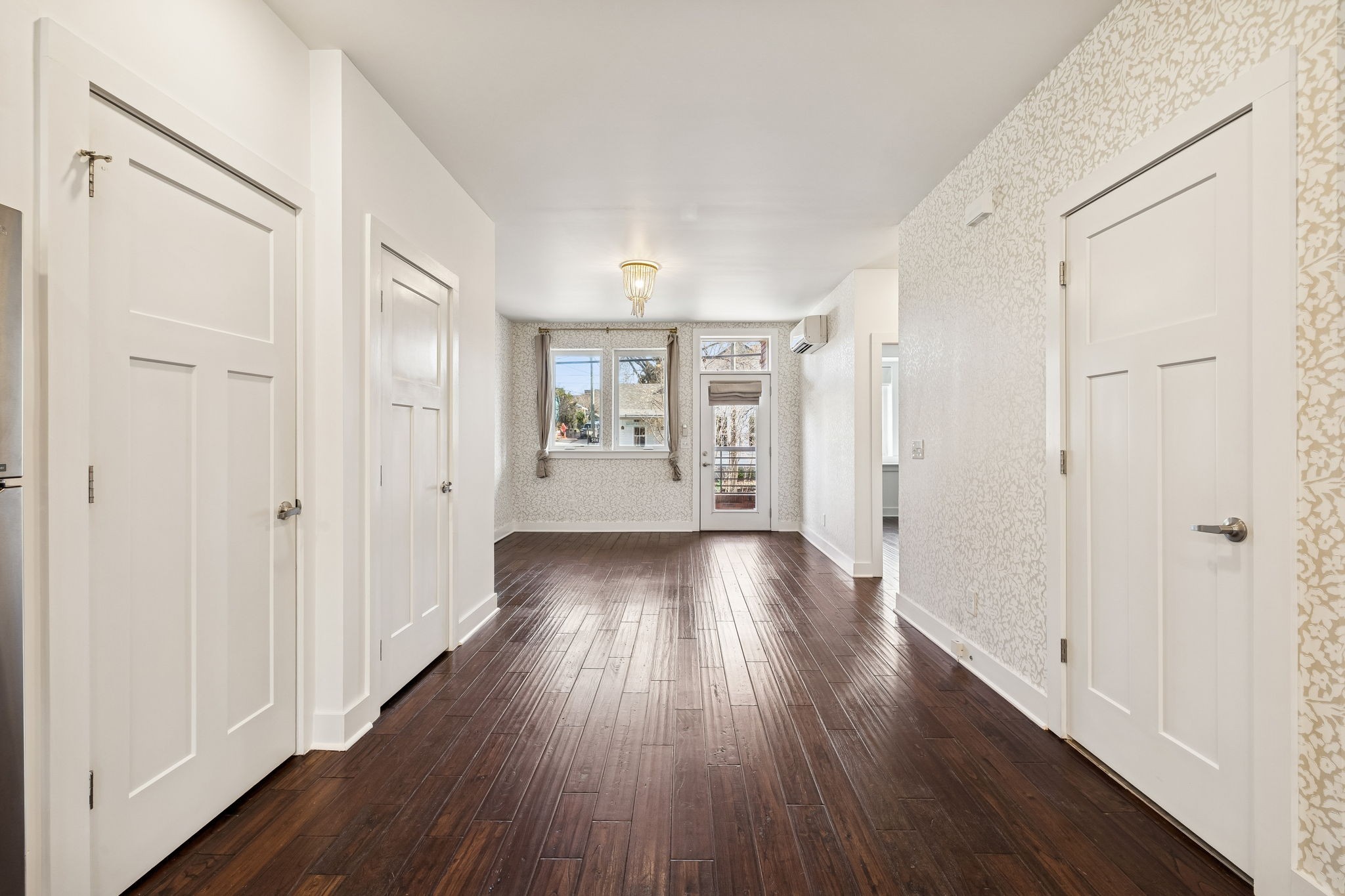 1325 5th Ave, N Unit: 4