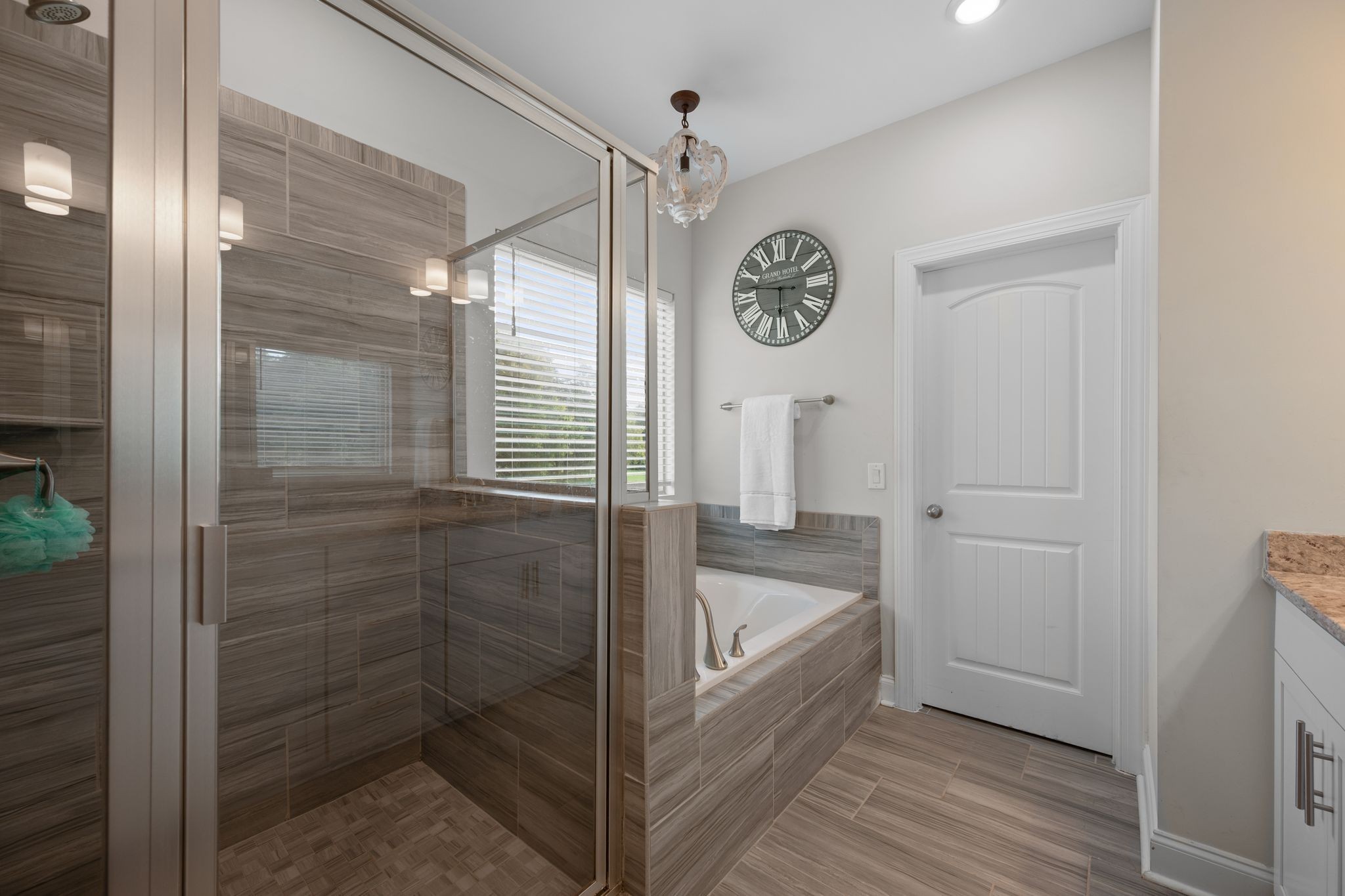 1717 Boardwalk Pl