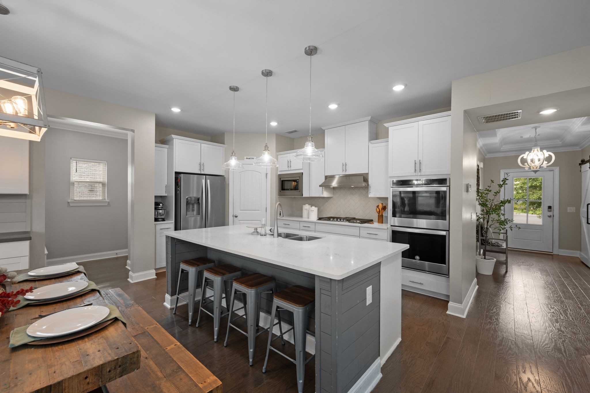 1717 Boardwalk Pl