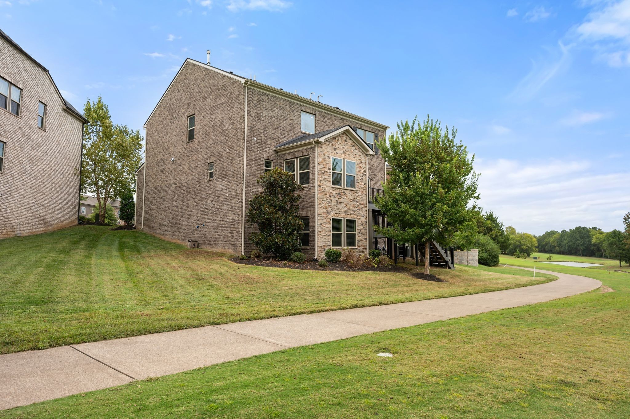 1717 Boardwalk Pl
