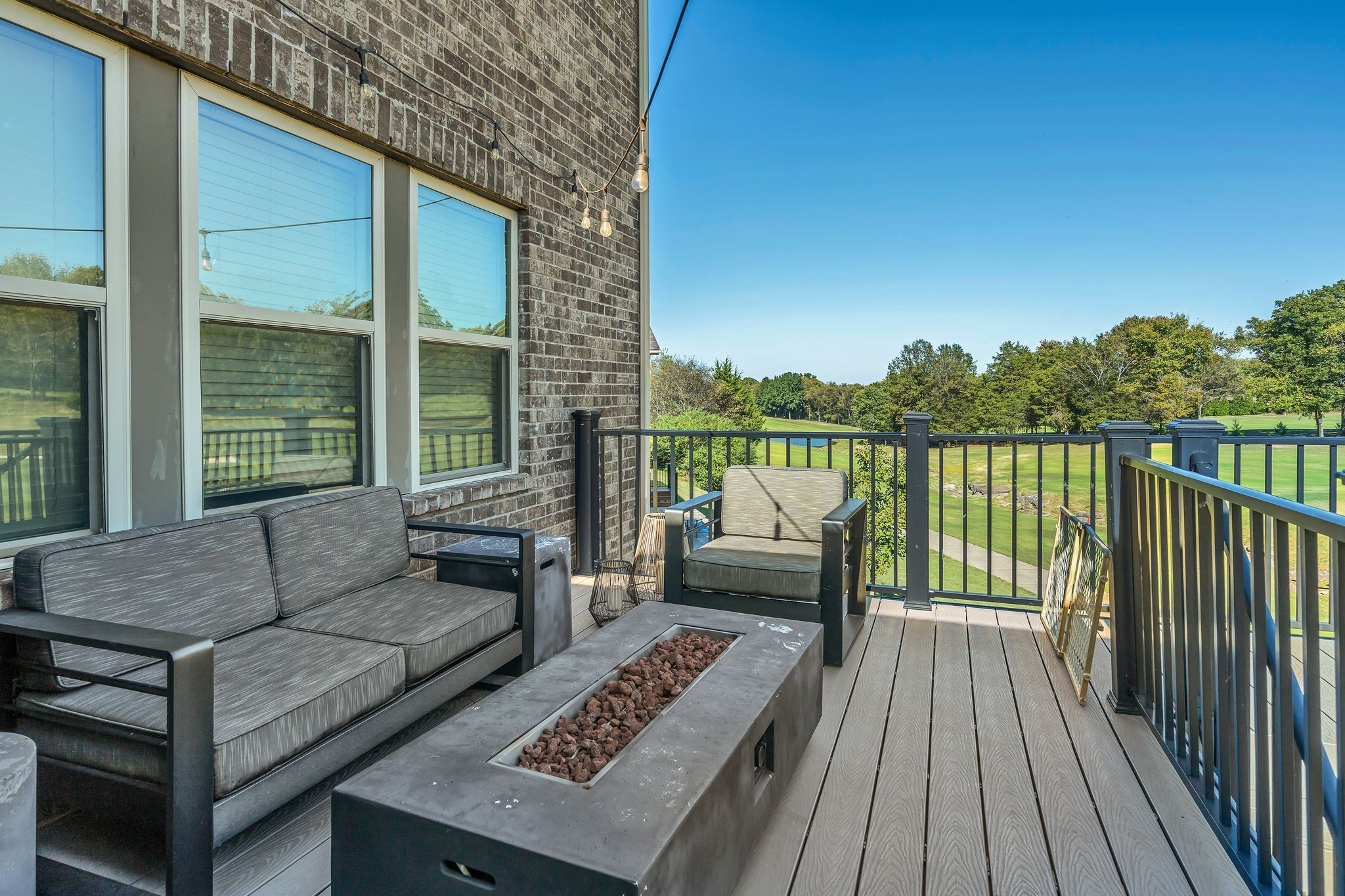 1717 Boardwalk Pl