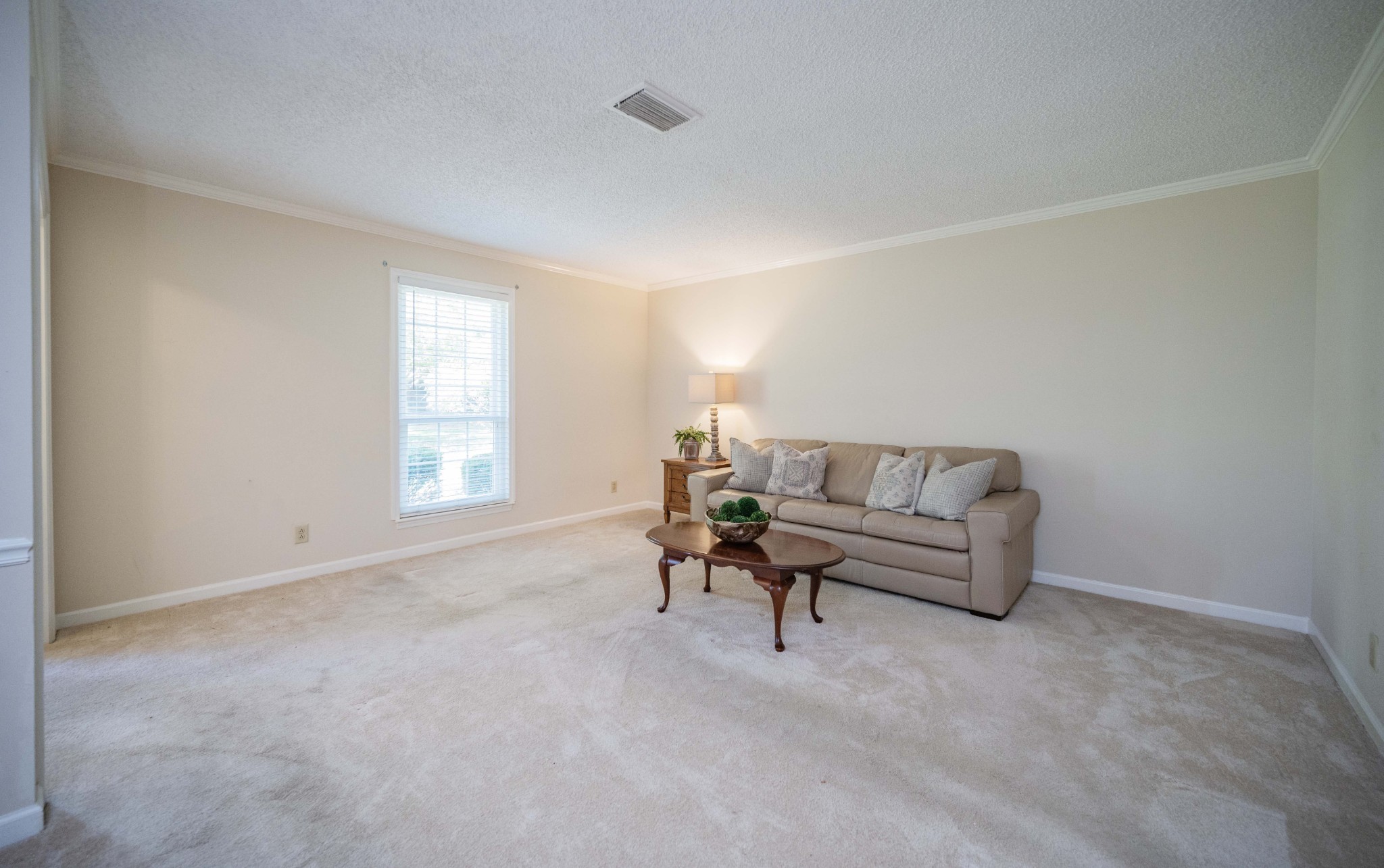 1126 E Northfield Blvd