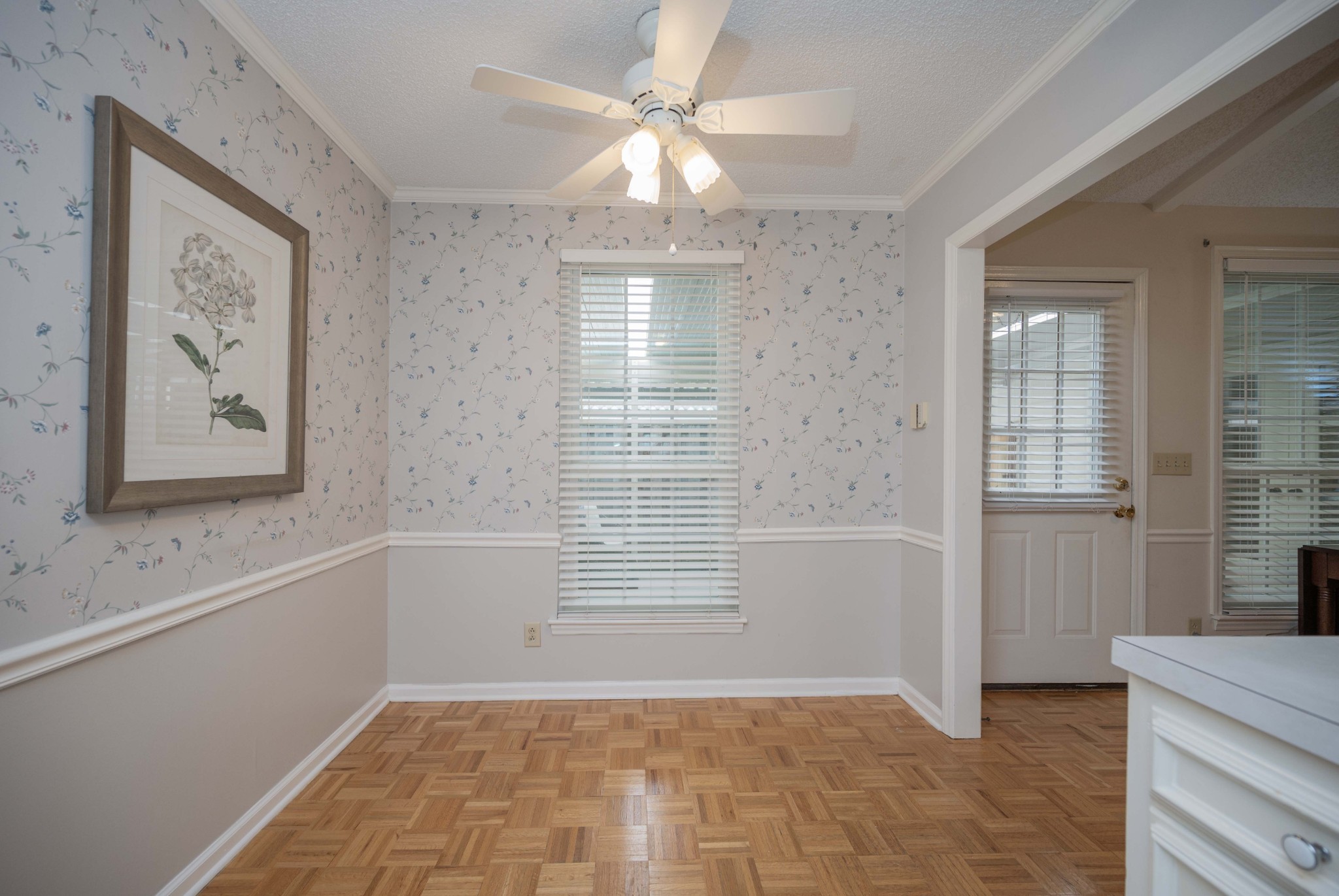 1126 E Northfield Blvd