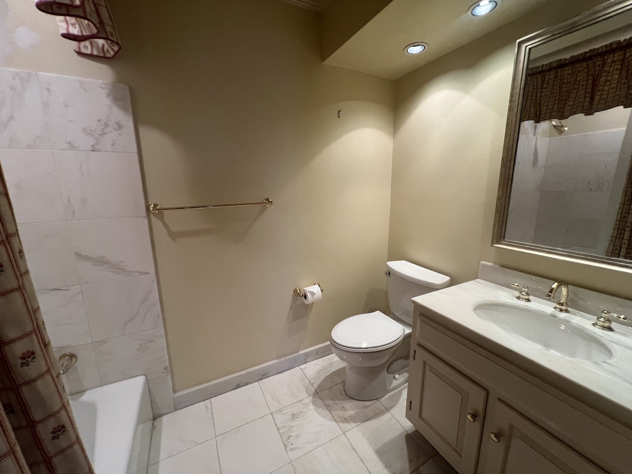 615 Belle Meade Blvd Unit: 108