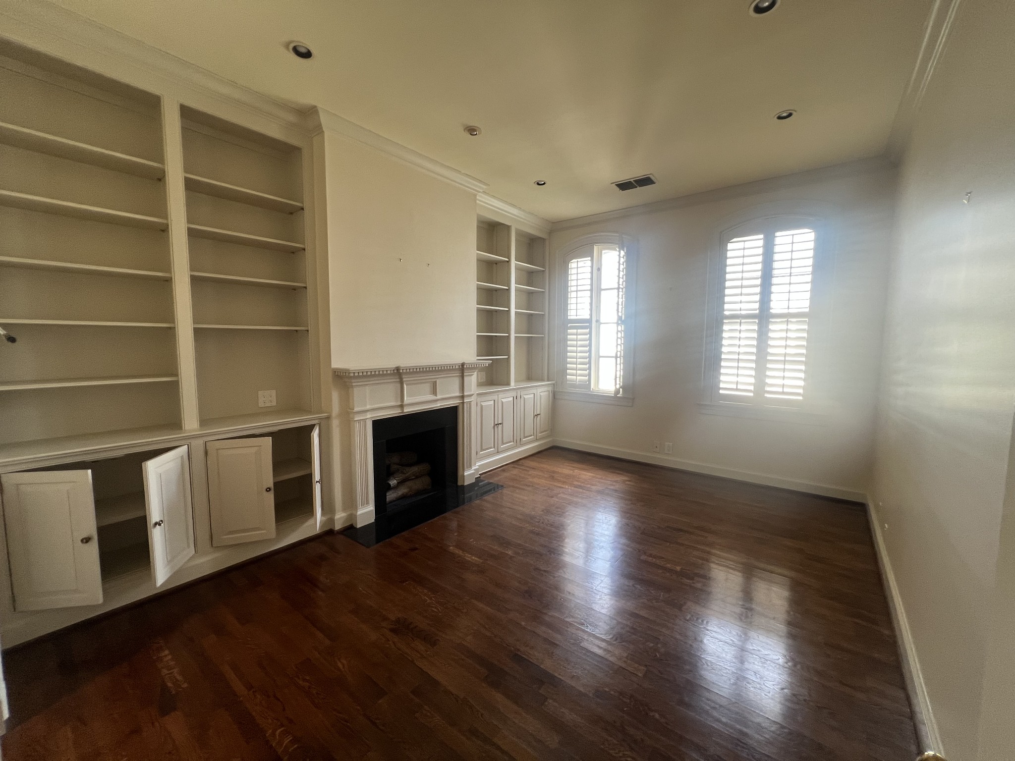 615 Belle Meade Blvd Unit: 108
