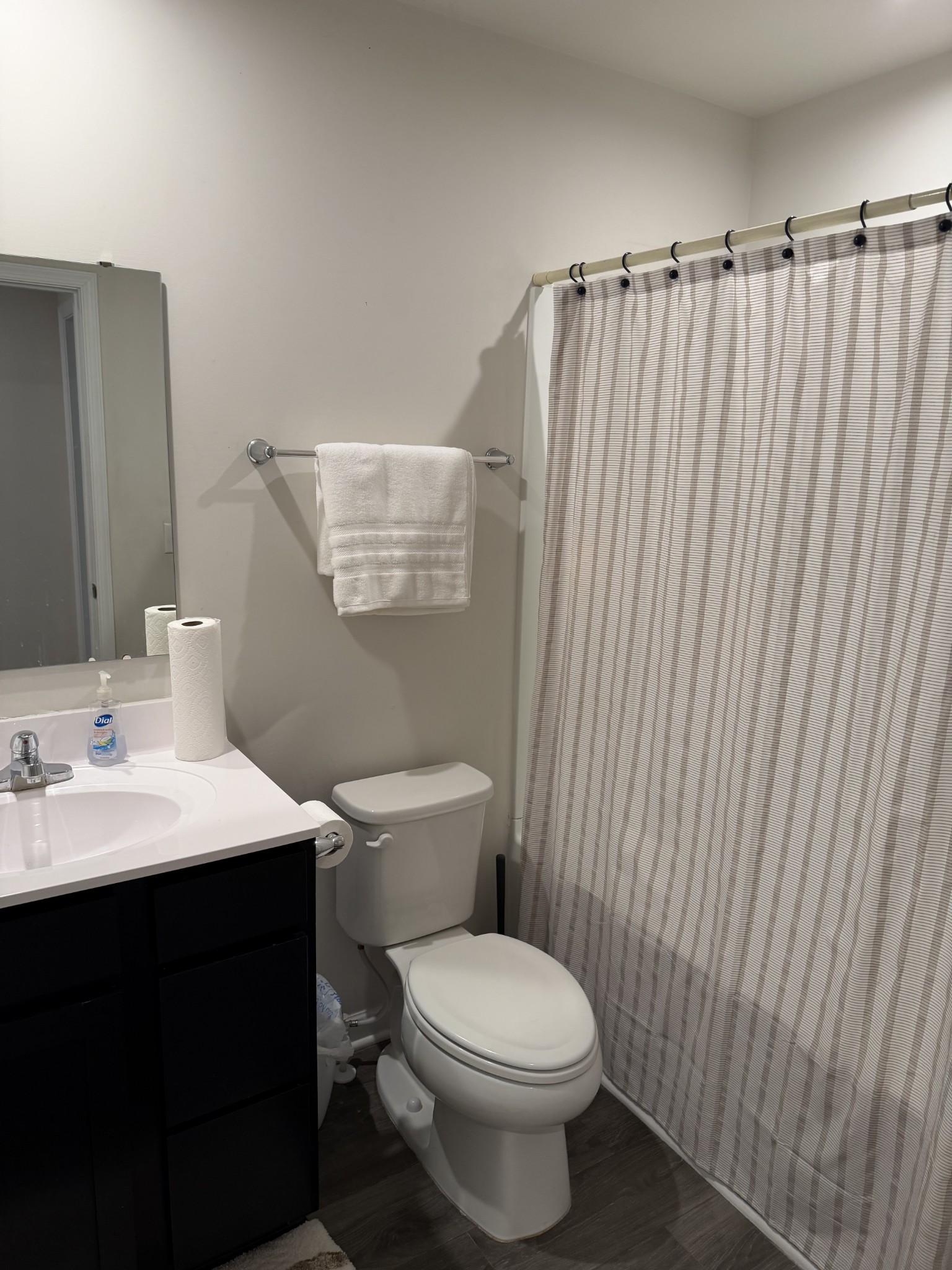 5418 Walnut Chase Dr