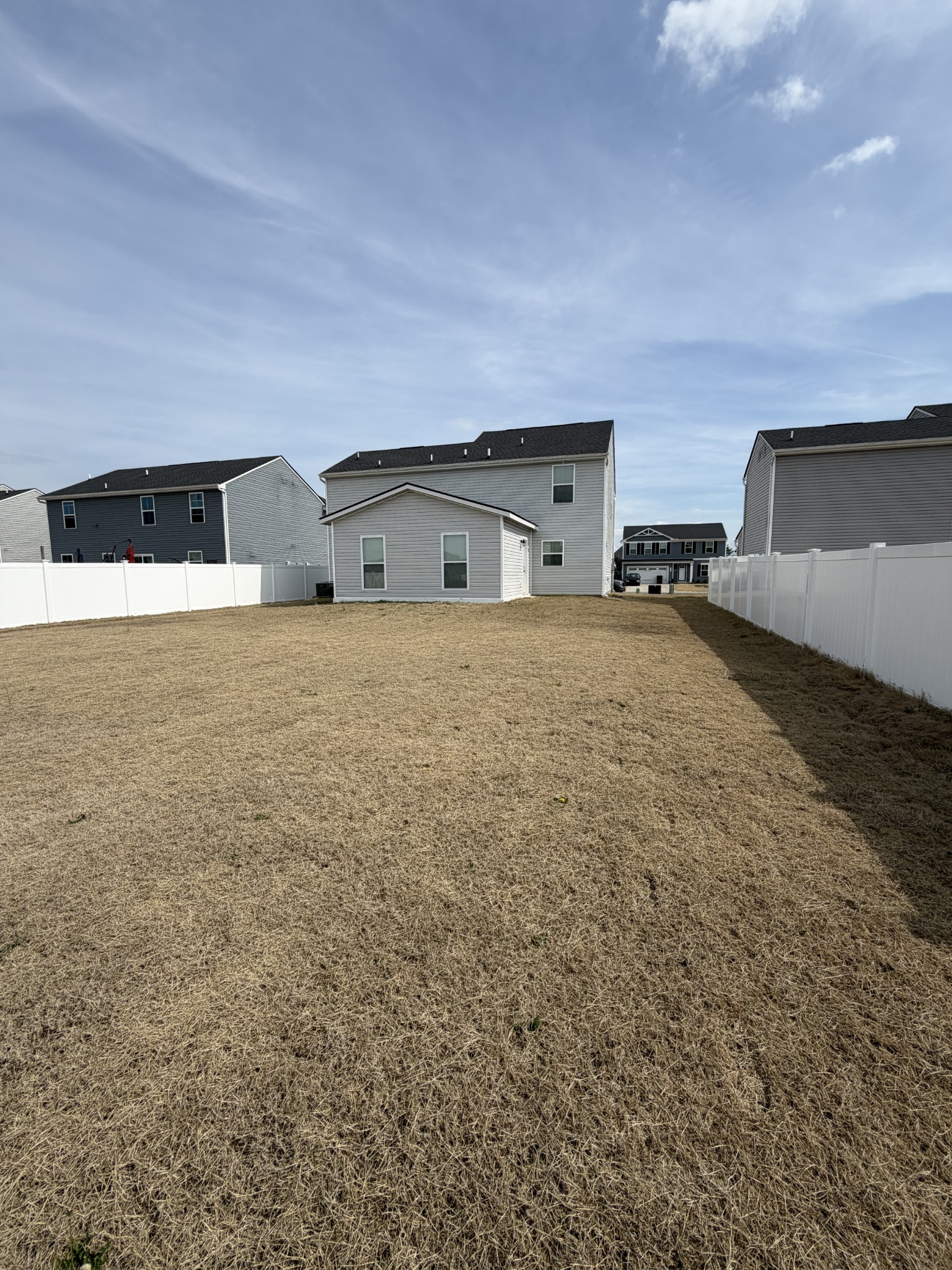 5418 Walnut Chase Dr