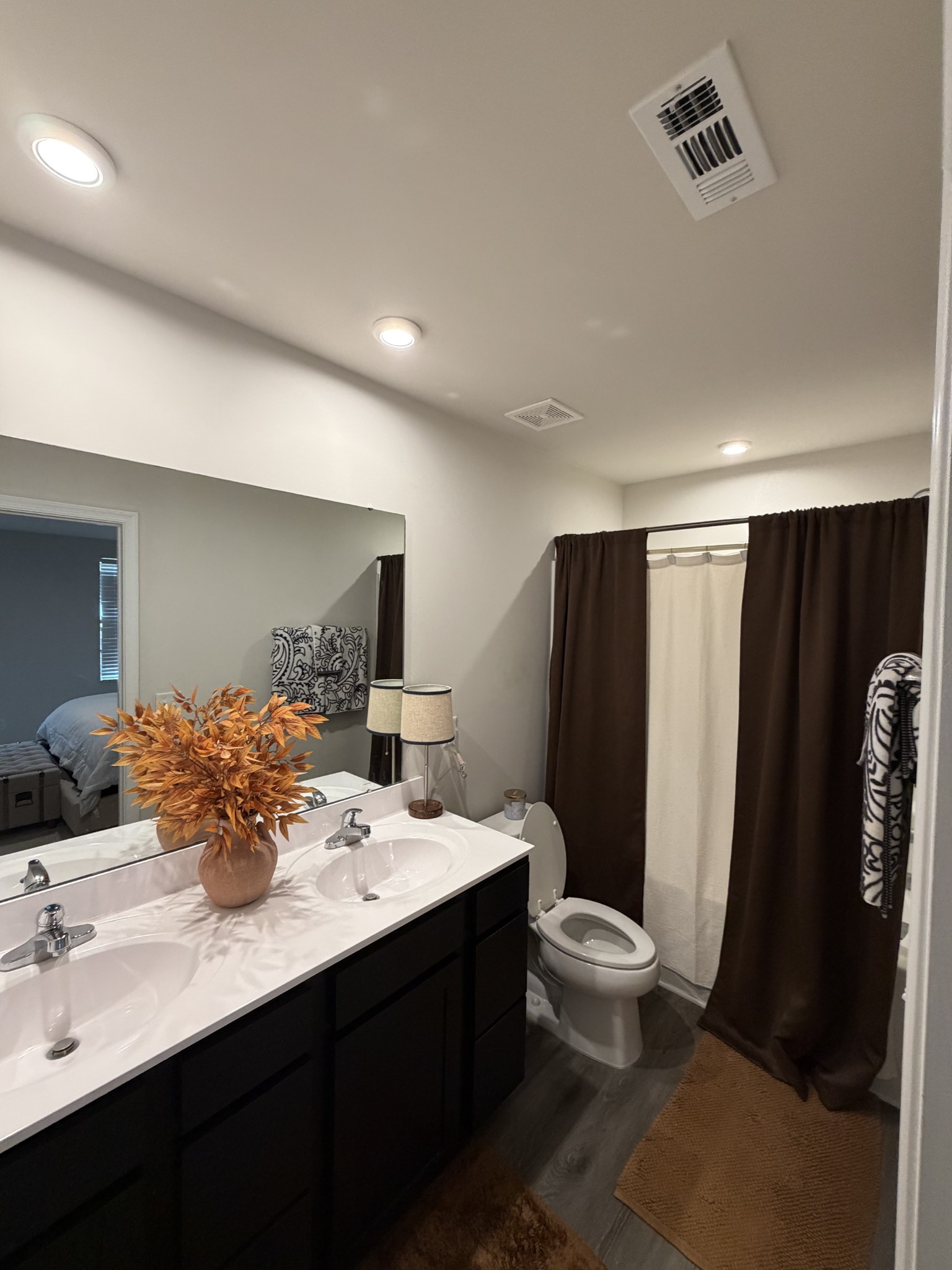 5418 Walnut Chase Dr