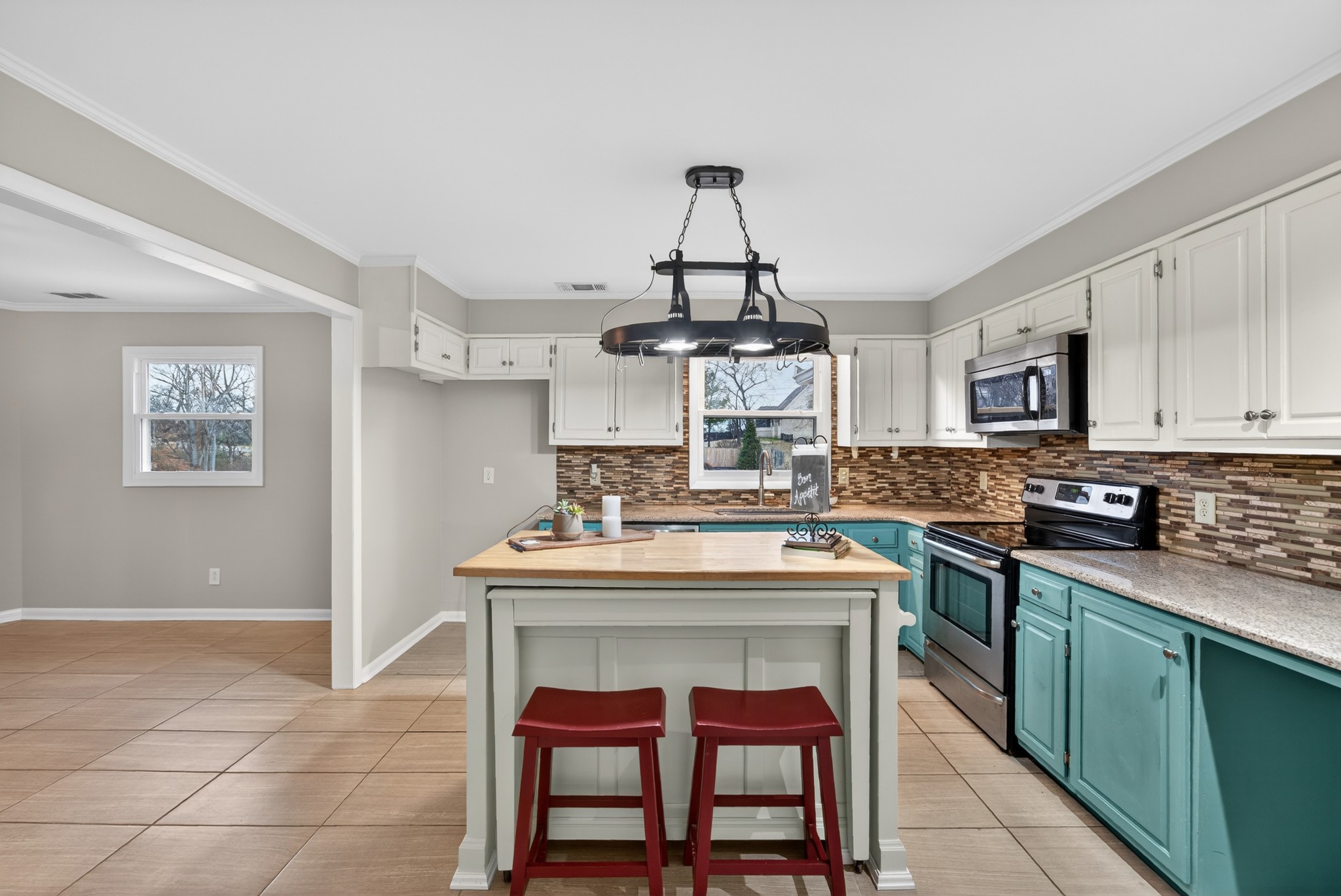 203 Buena Vista Dr
