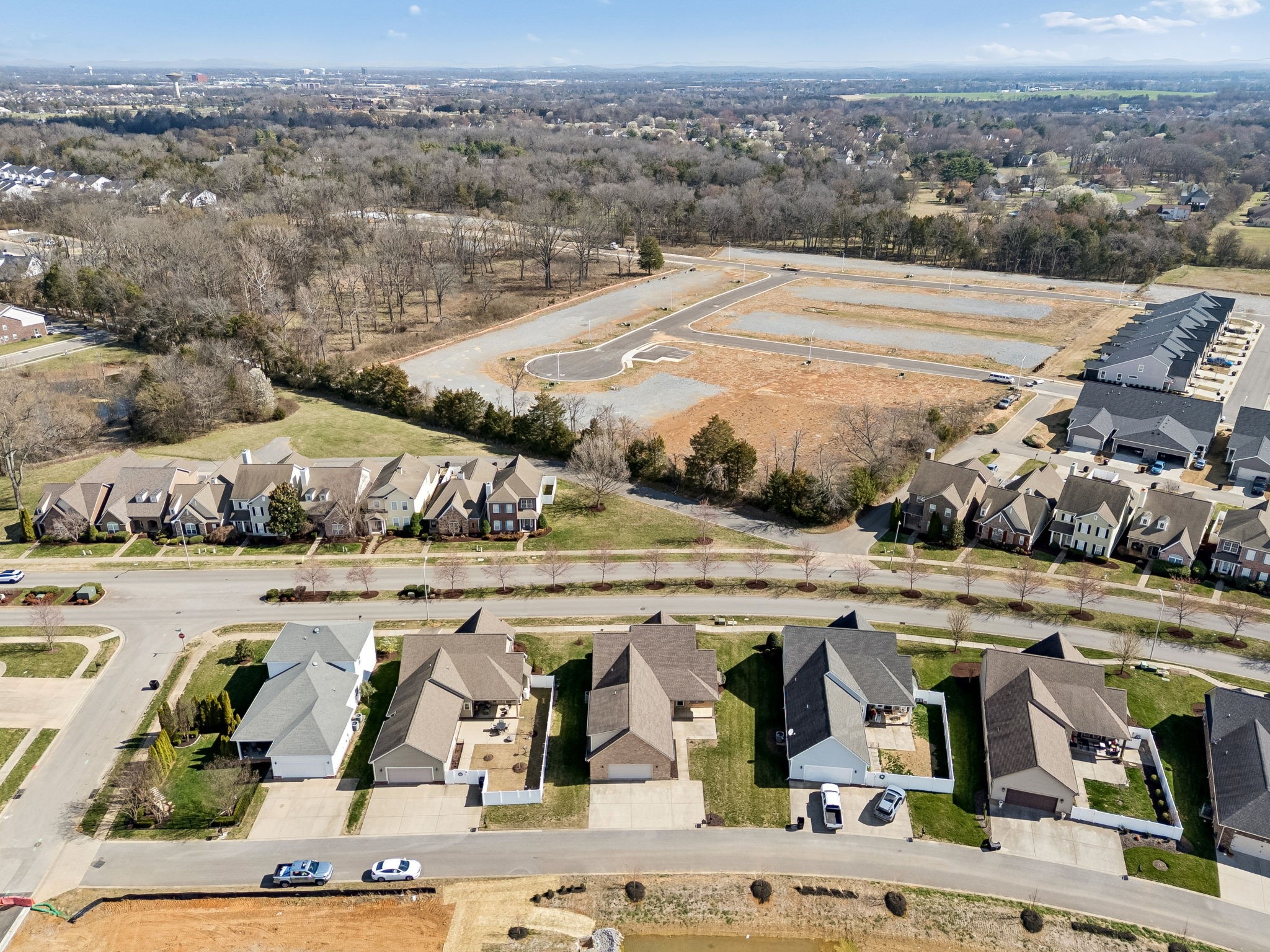 2420 Cason Ln