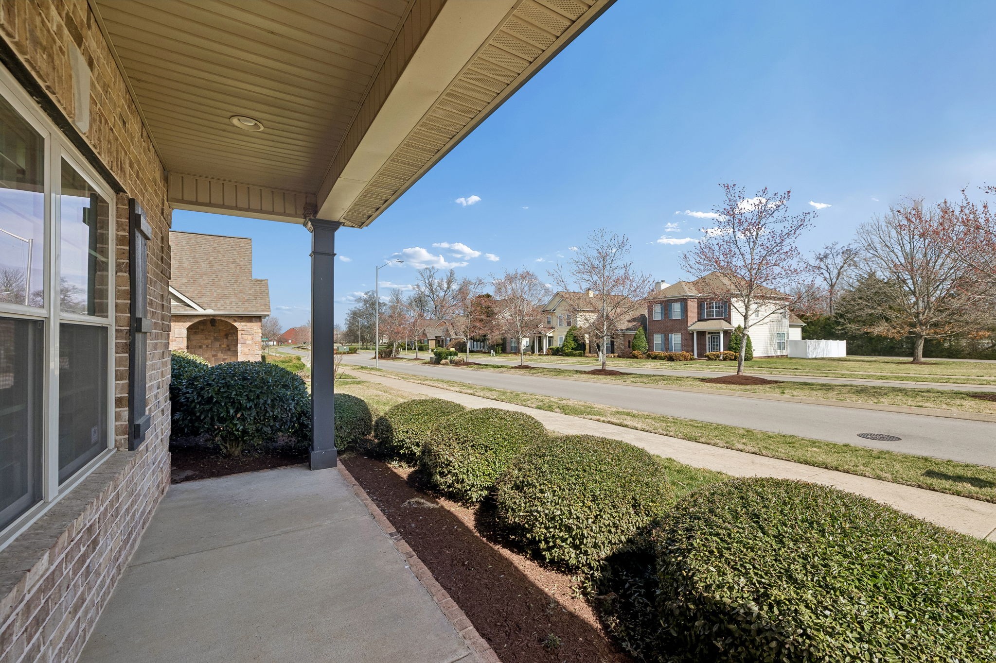 2420 Cason Ln
