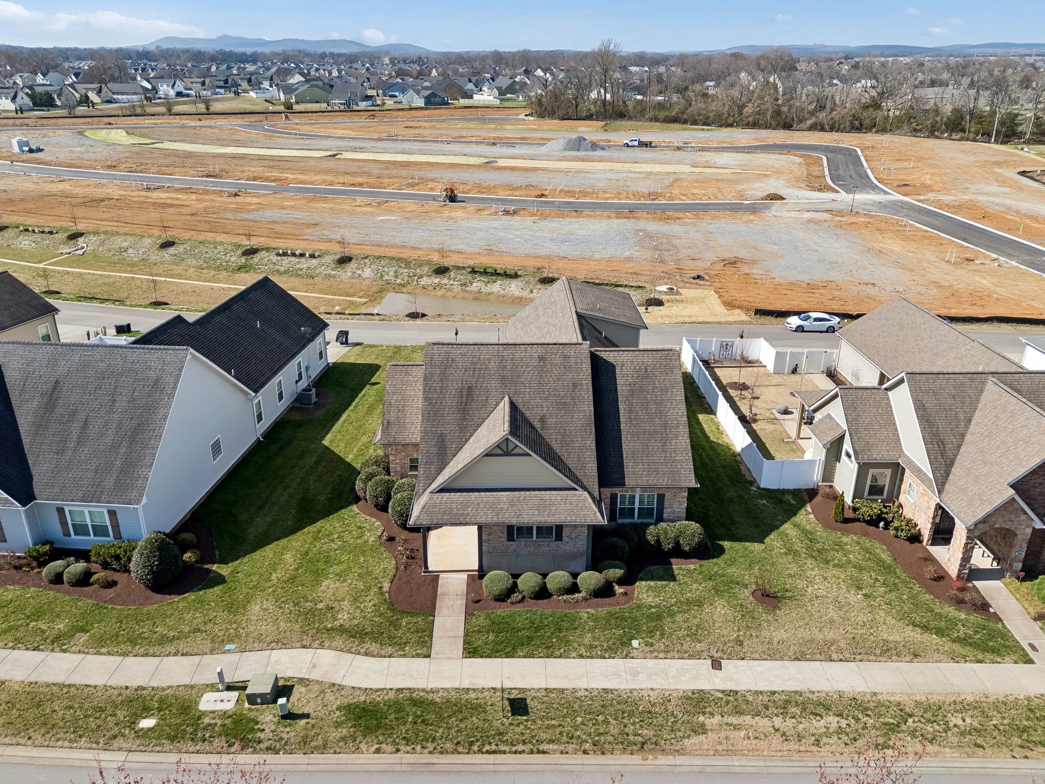 2420 Cason Ln