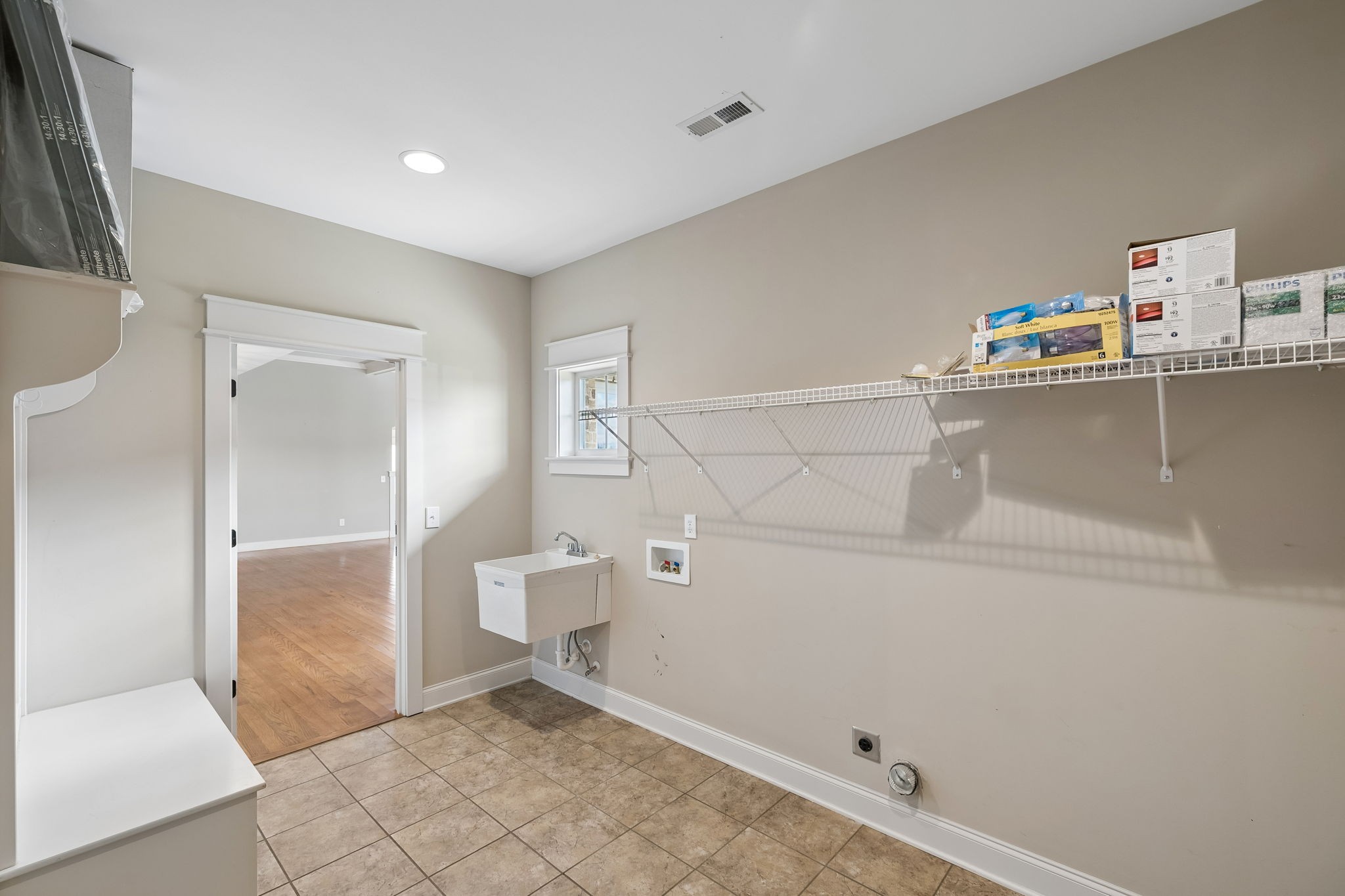 2420 Cason Ln