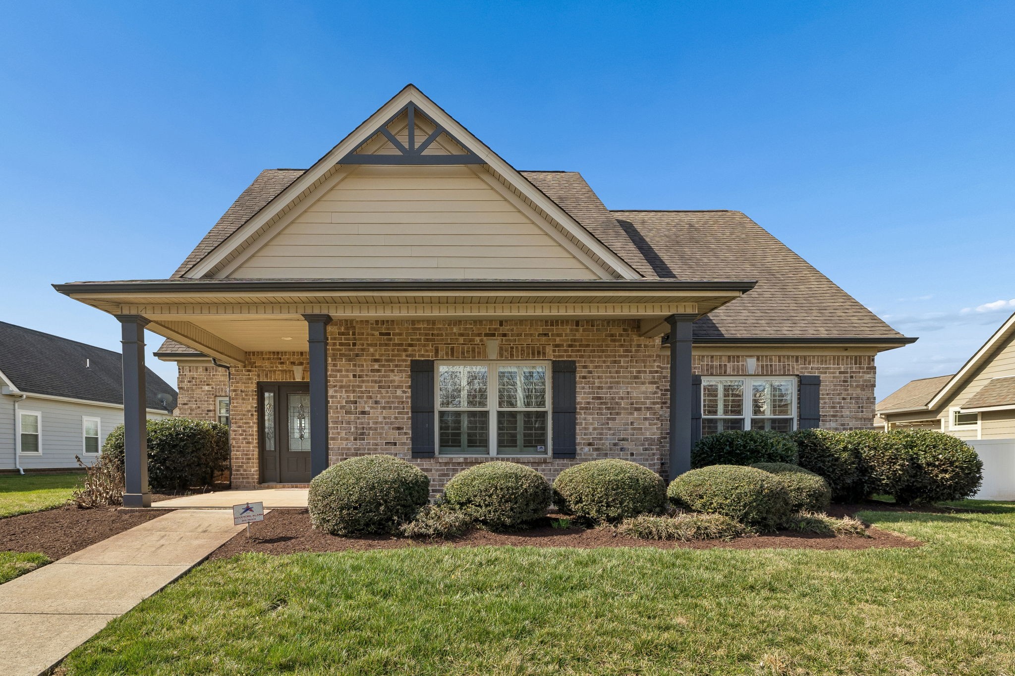 2420 Cason Ln