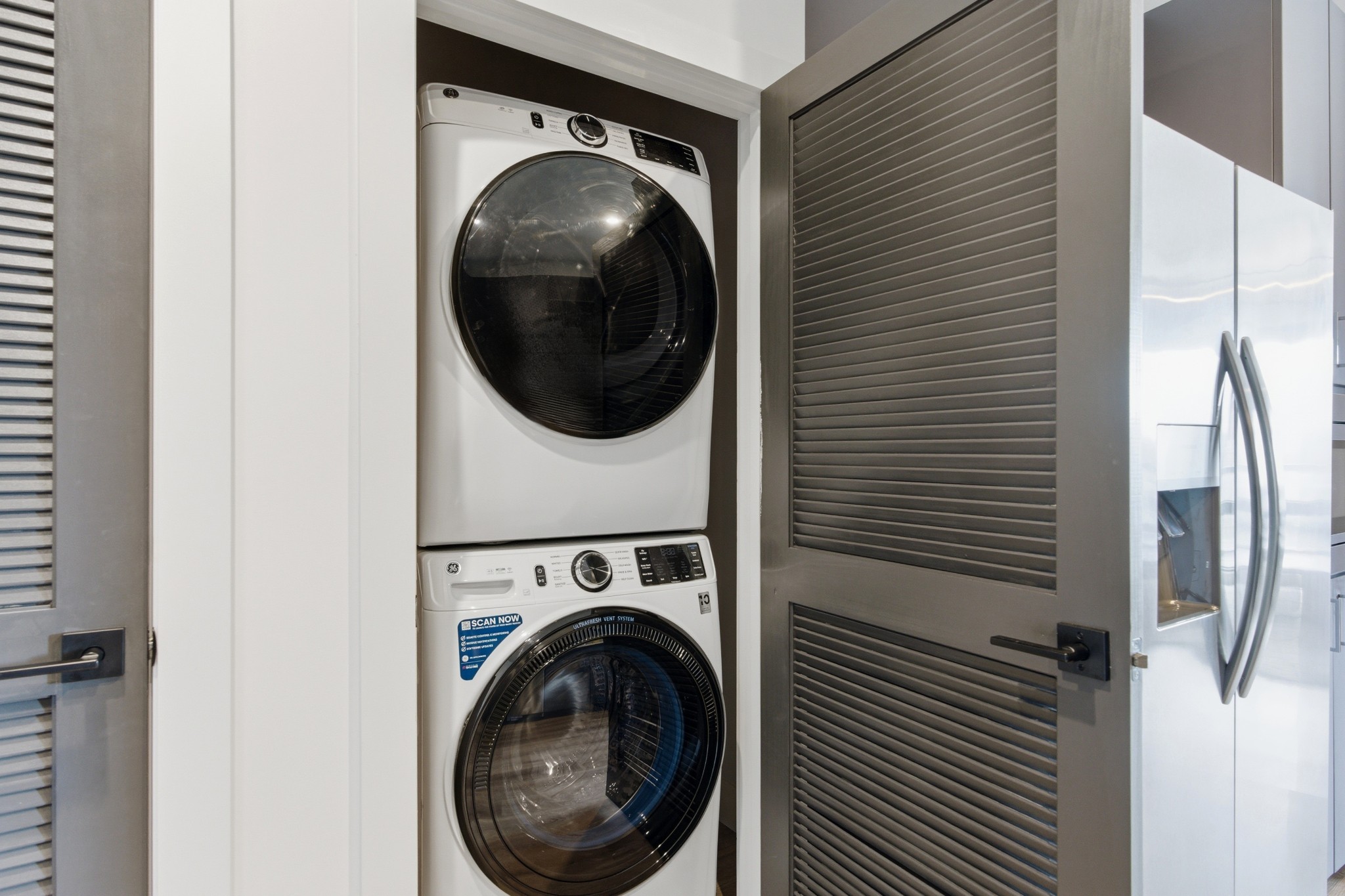 303 31st Ave, N Unit: 209