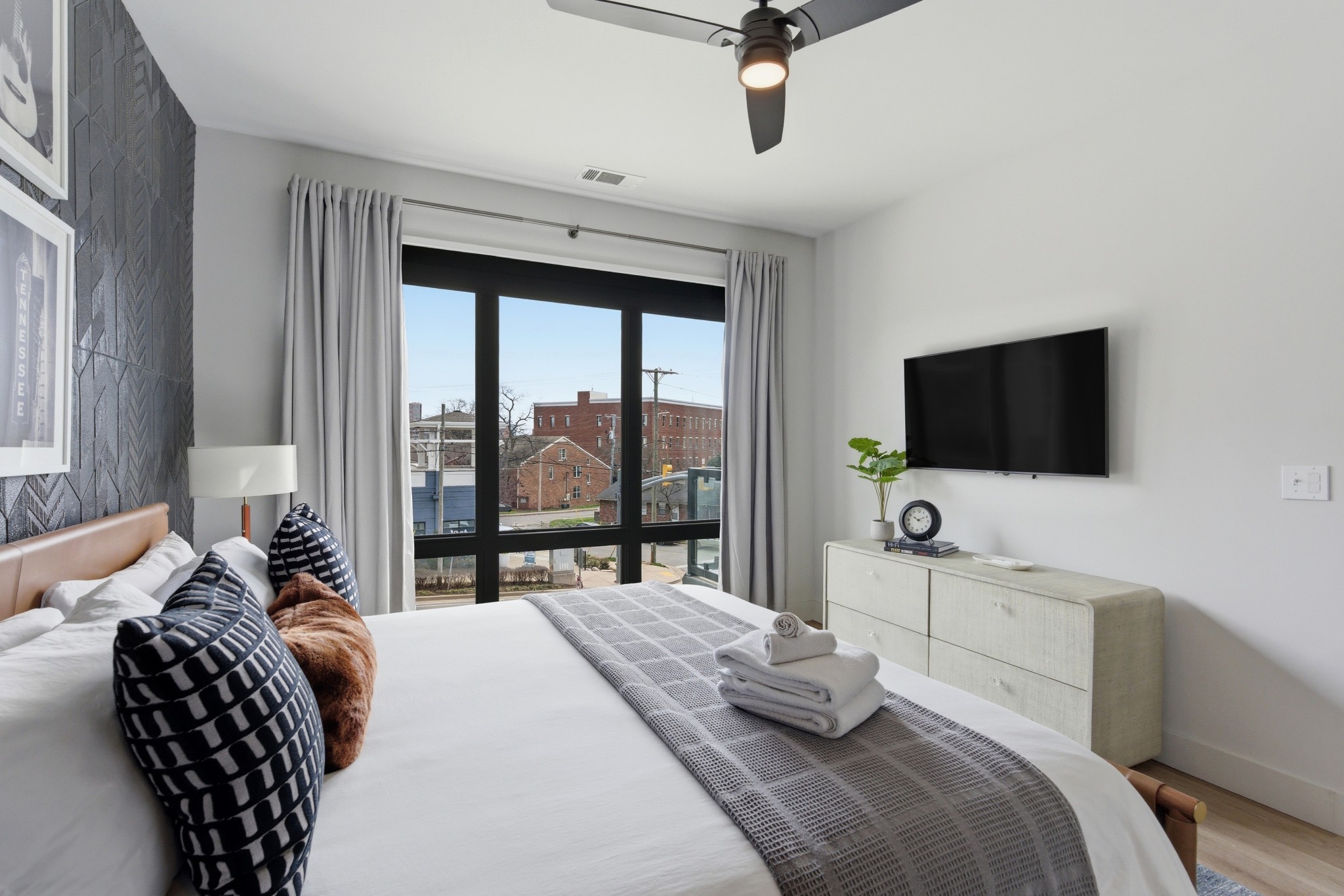 303 31st Ave, N Unit: 209