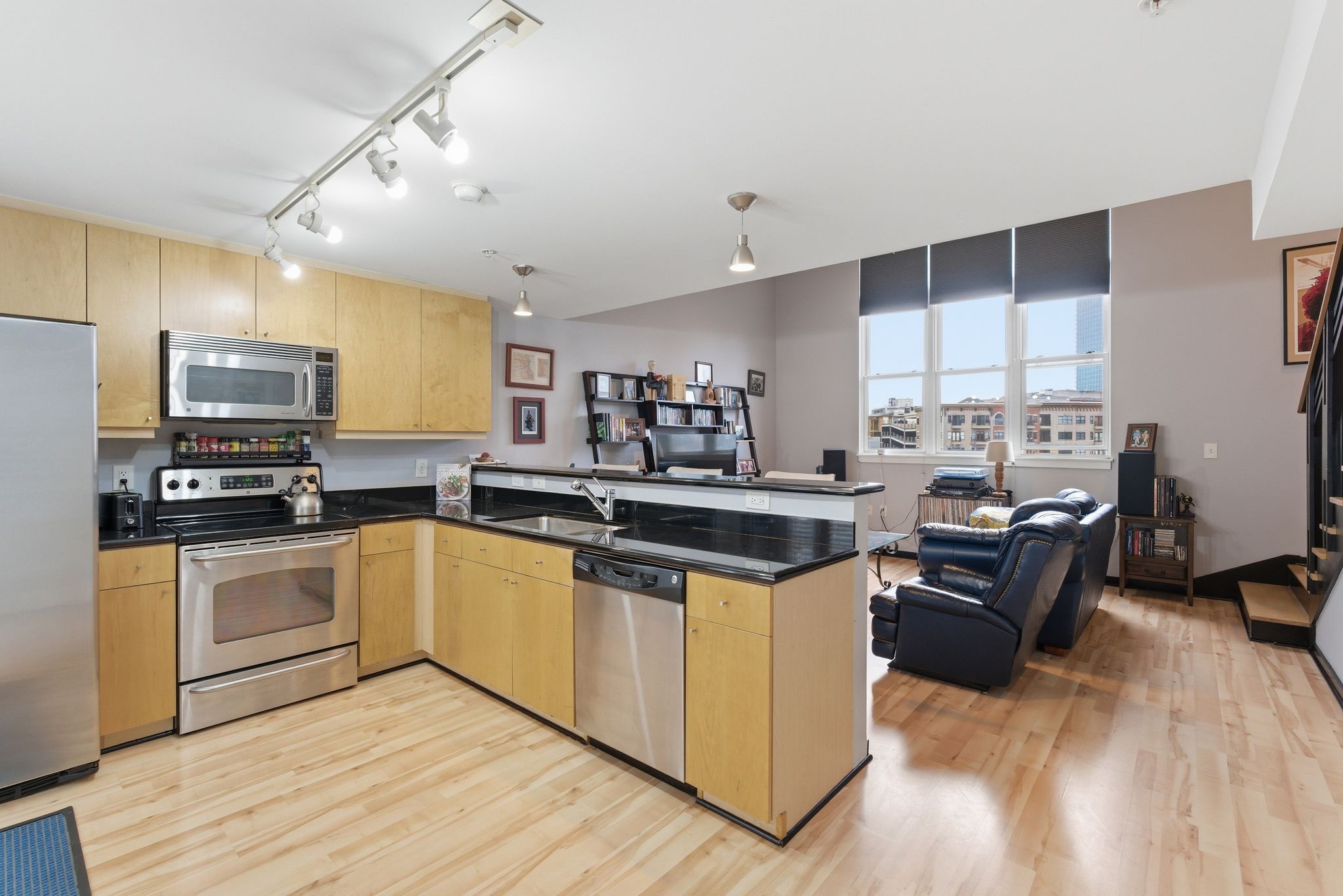 807 18th Ave, S Unit: 414