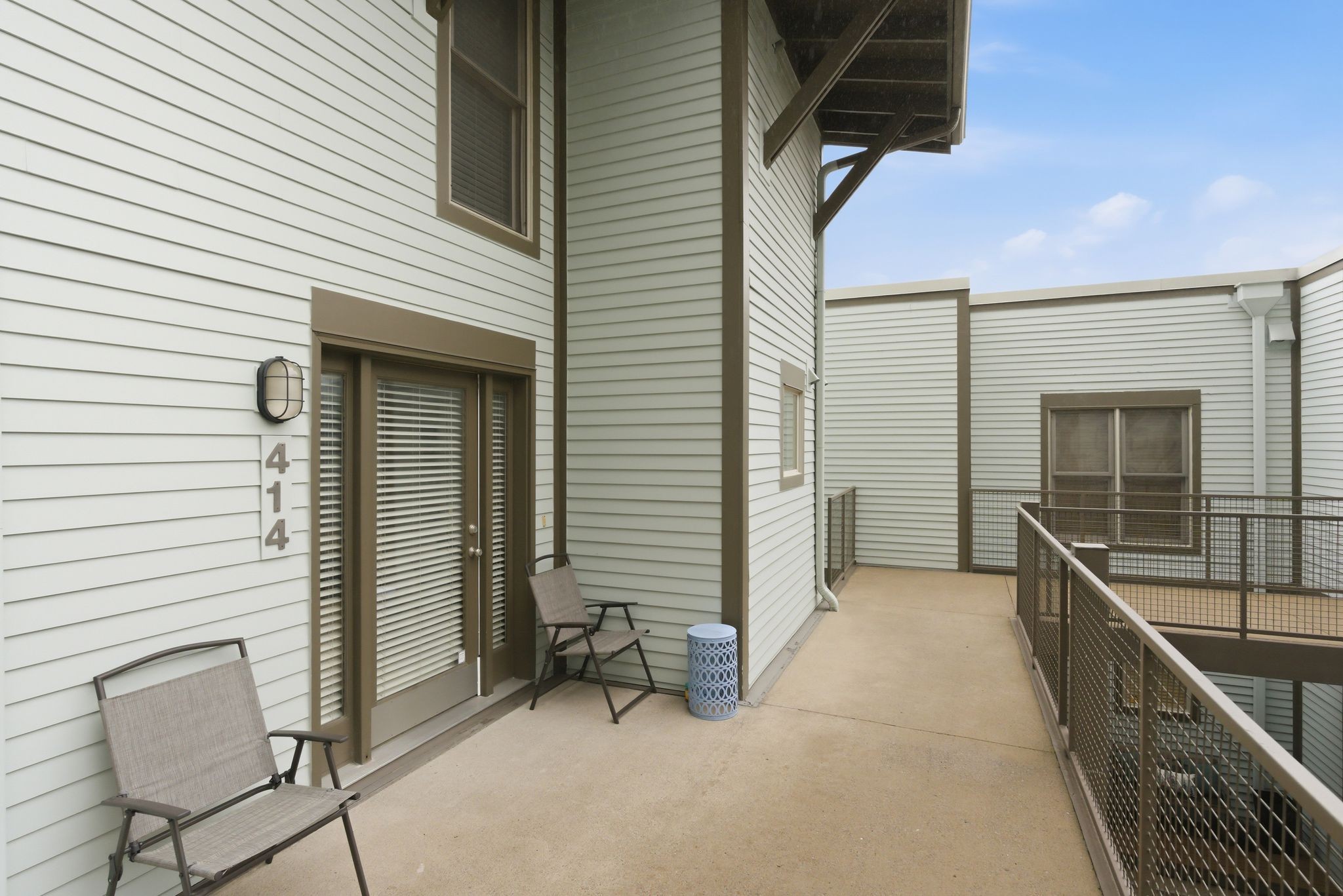 807 18th Ave, S Unit: 414