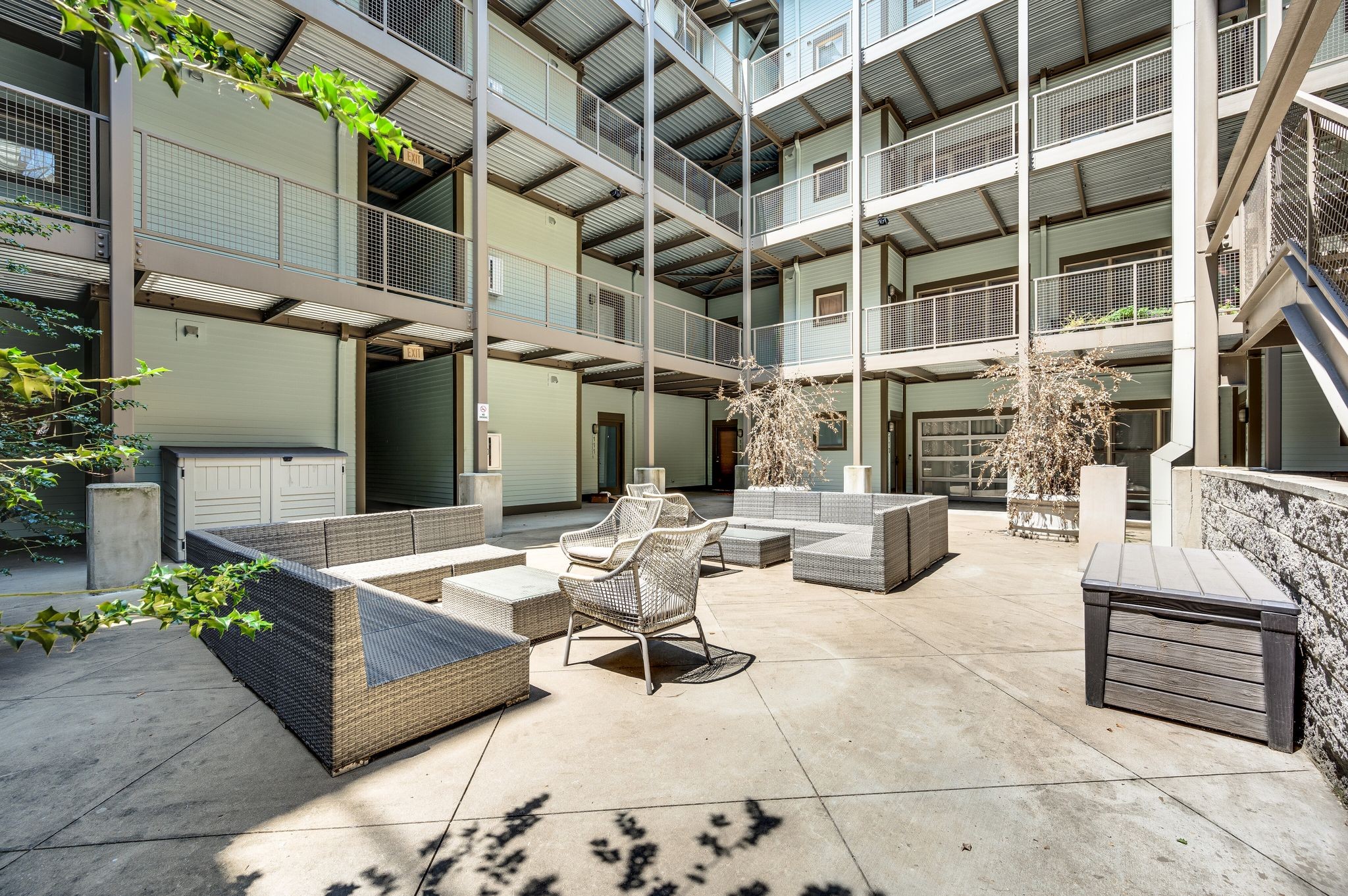 807 18th Ave, S Unit: 414