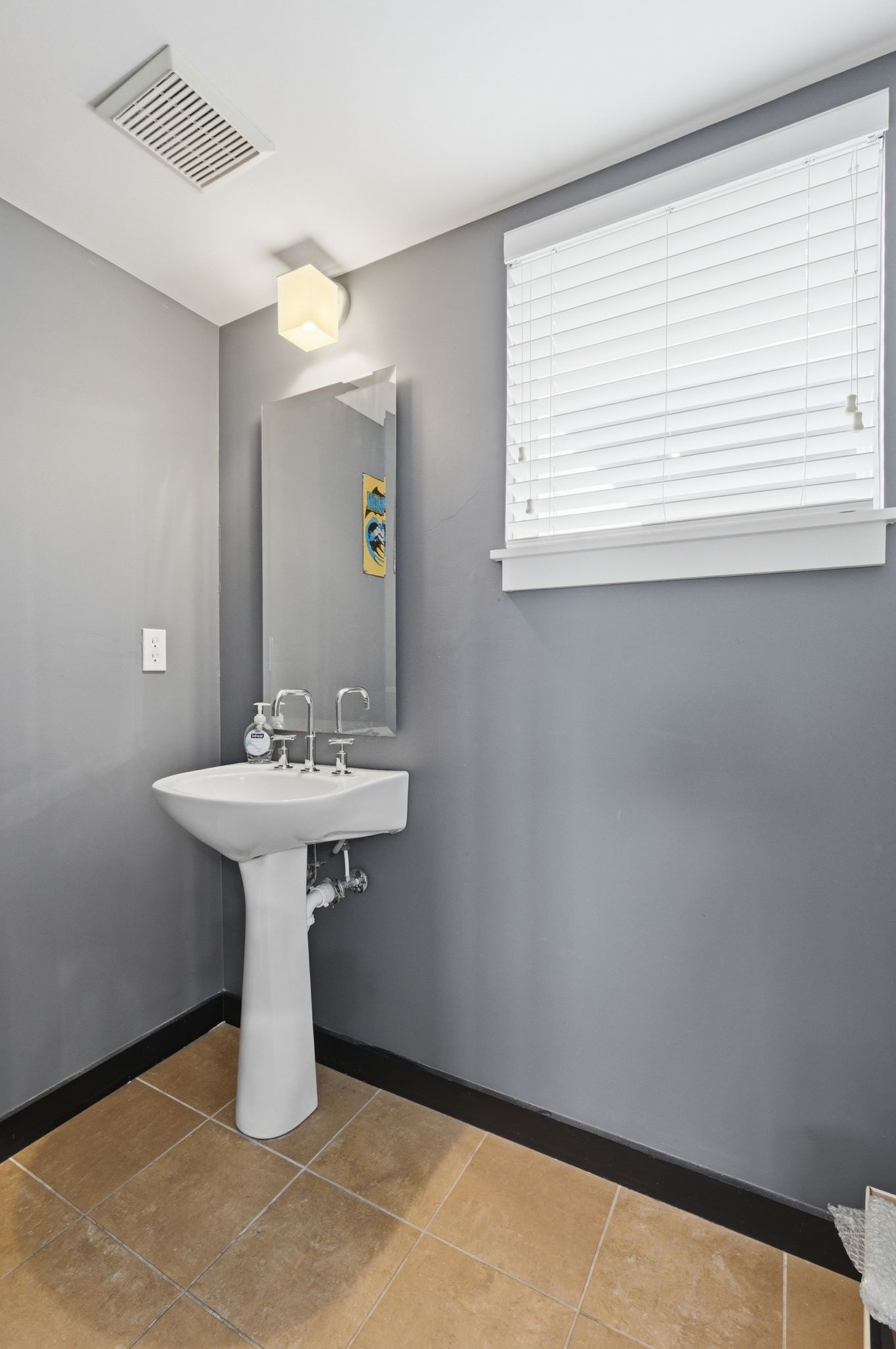 807 18th Ave, S Unit: 414