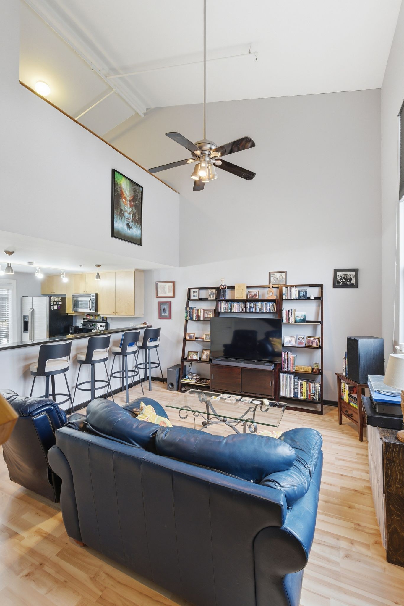 807 18th Ave, S Unit: 414