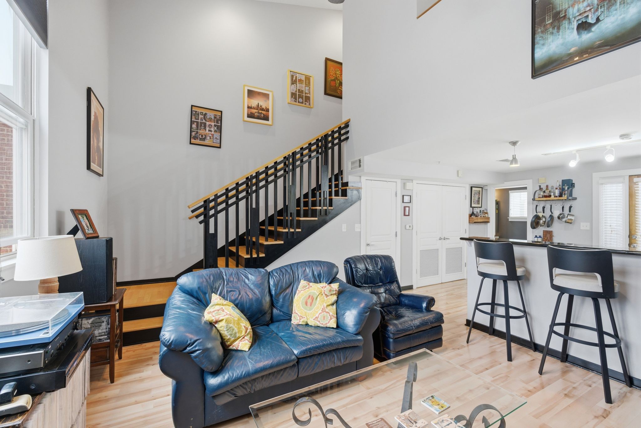 807 18th Ave, S Unit: 414