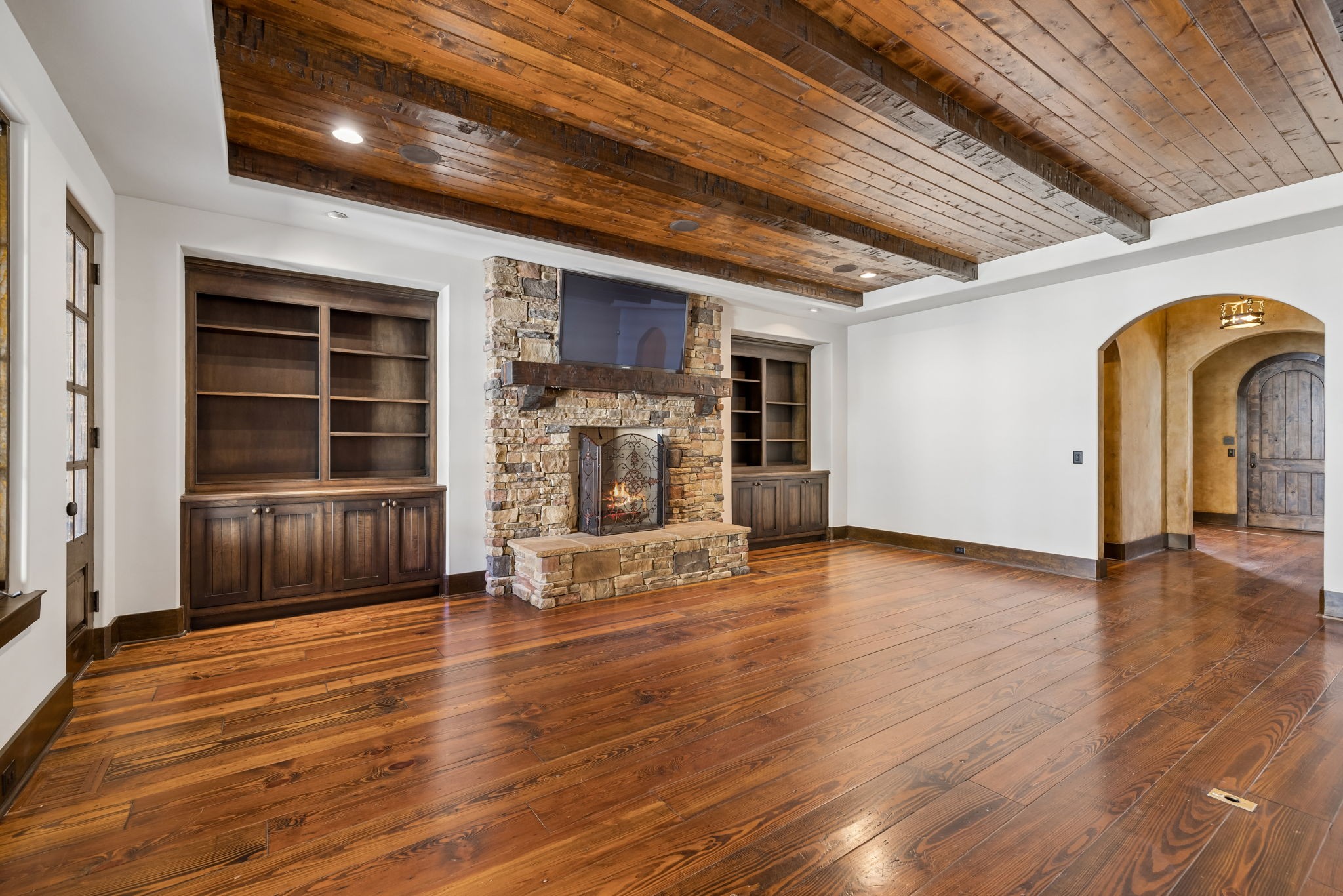 1606 Championship Blvd