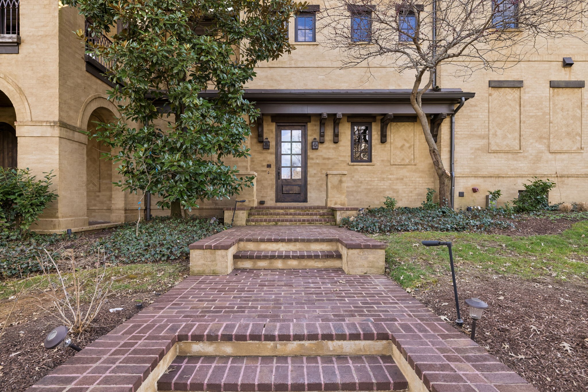 1606 Championship Blvd