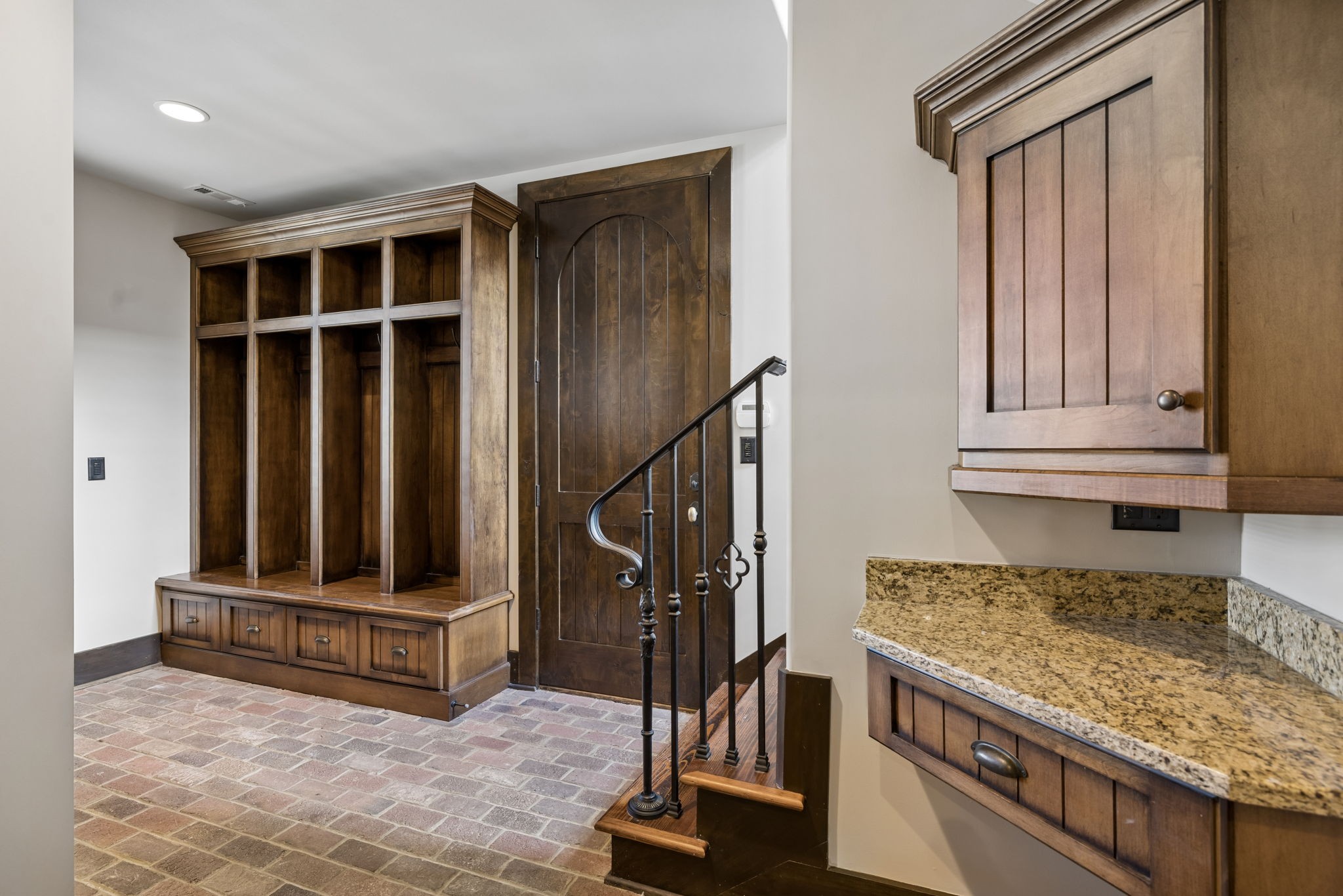 1606 Championship Blvd