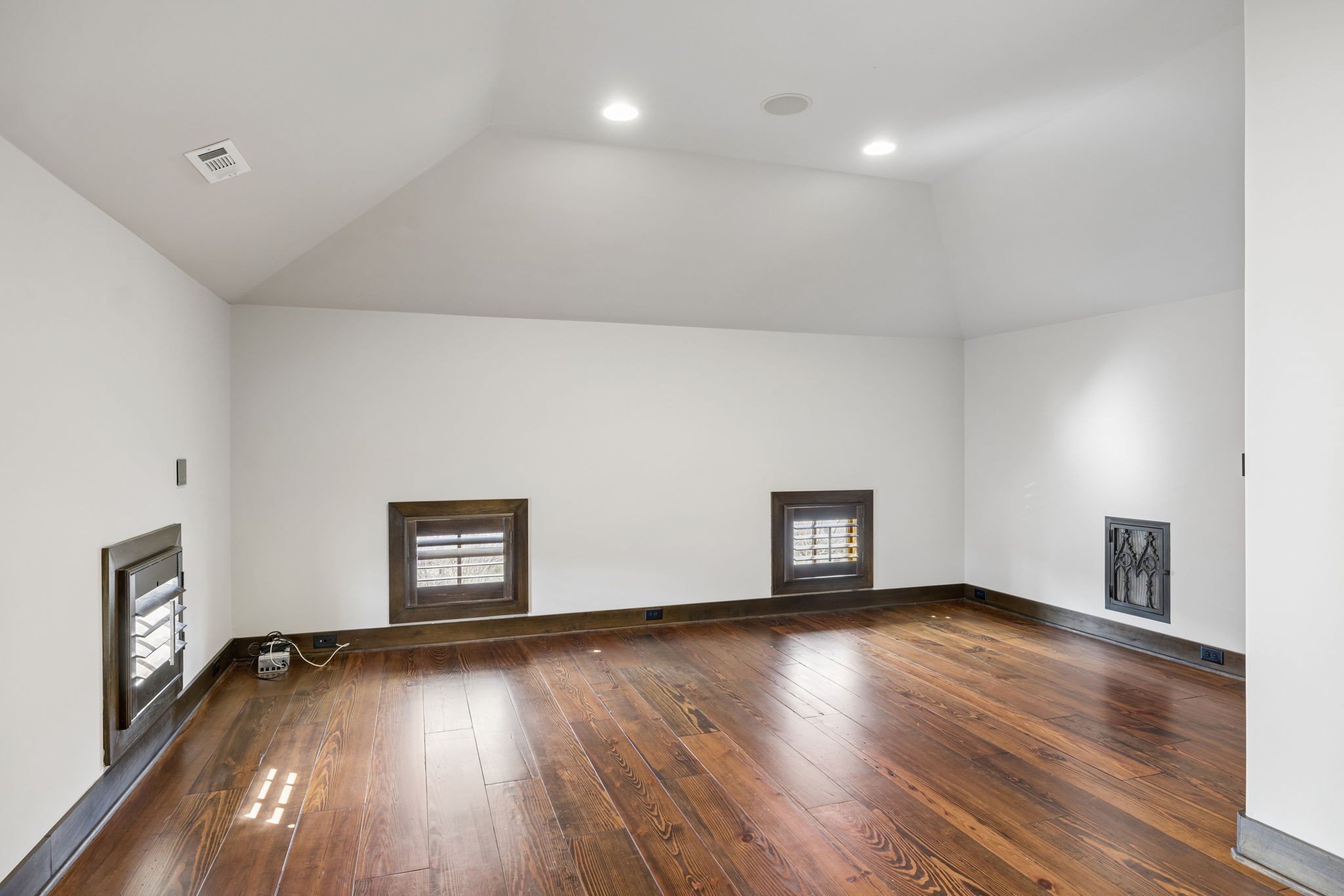 1606 Championship Blvd