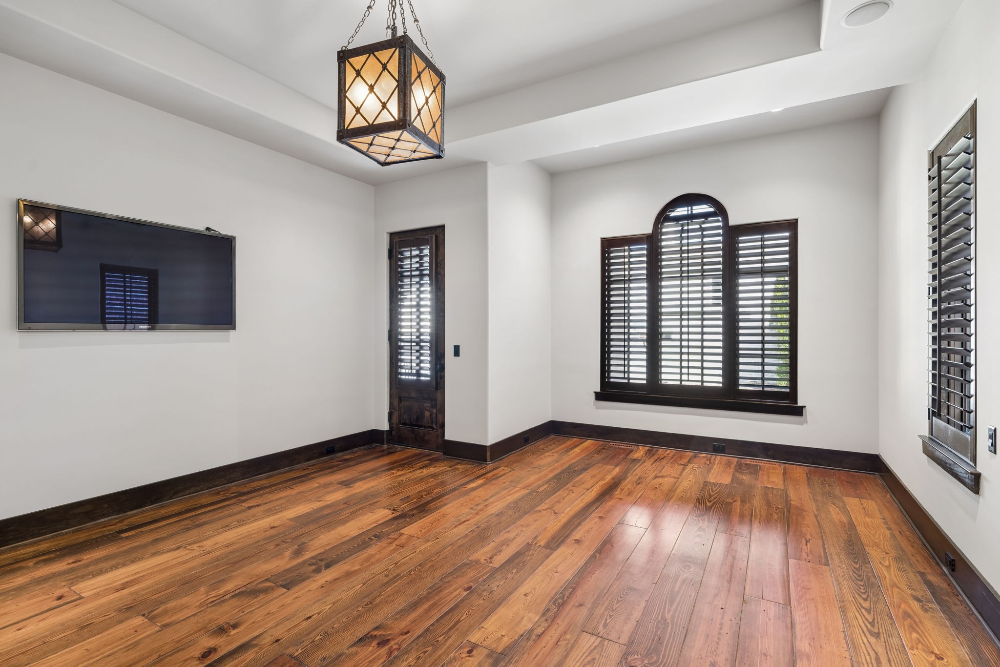 1606 Championship Blvd