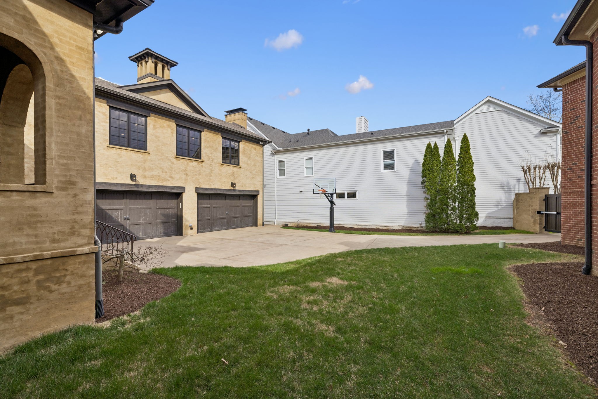 1606 Championship Blvd