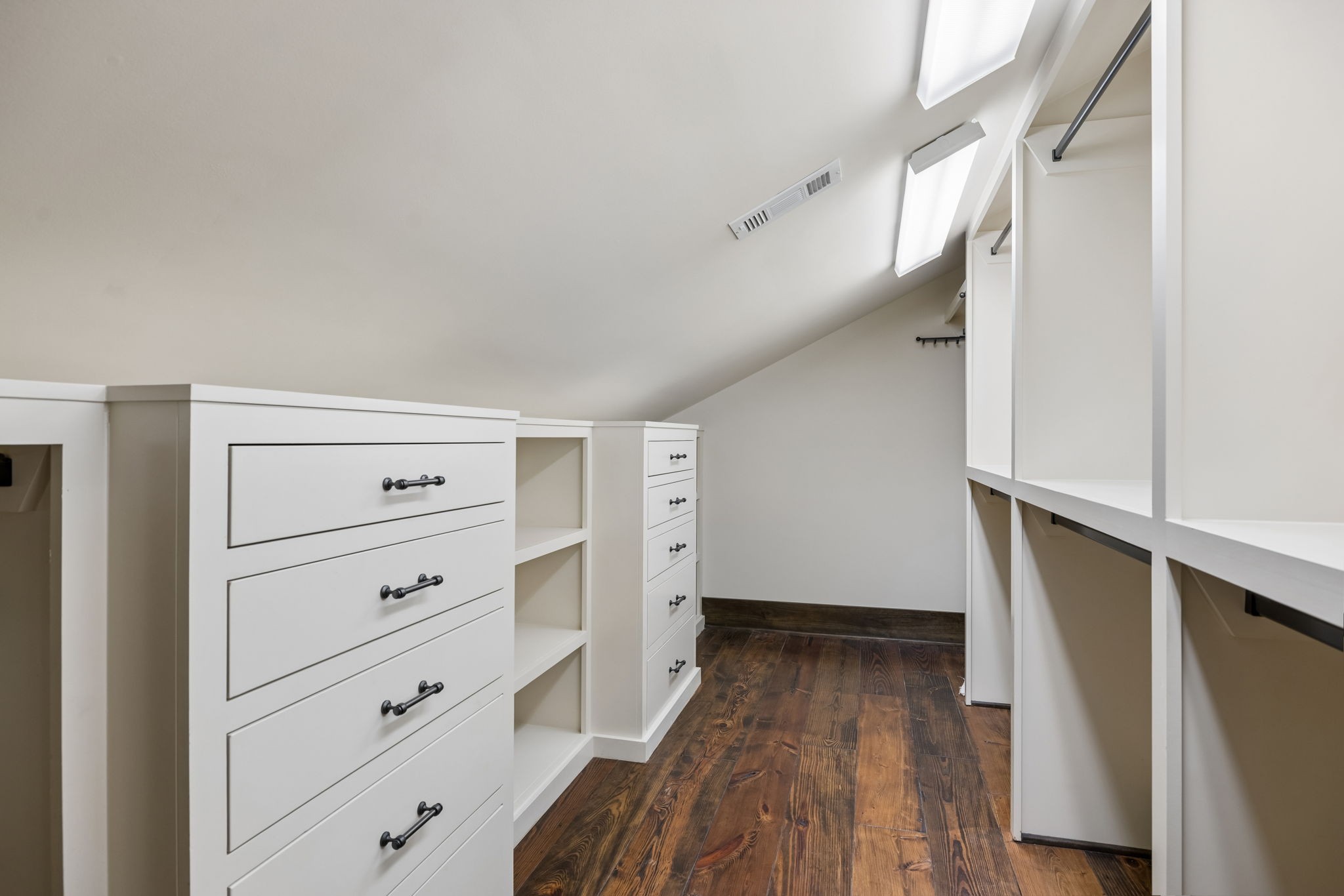 1606 Championship Blvd