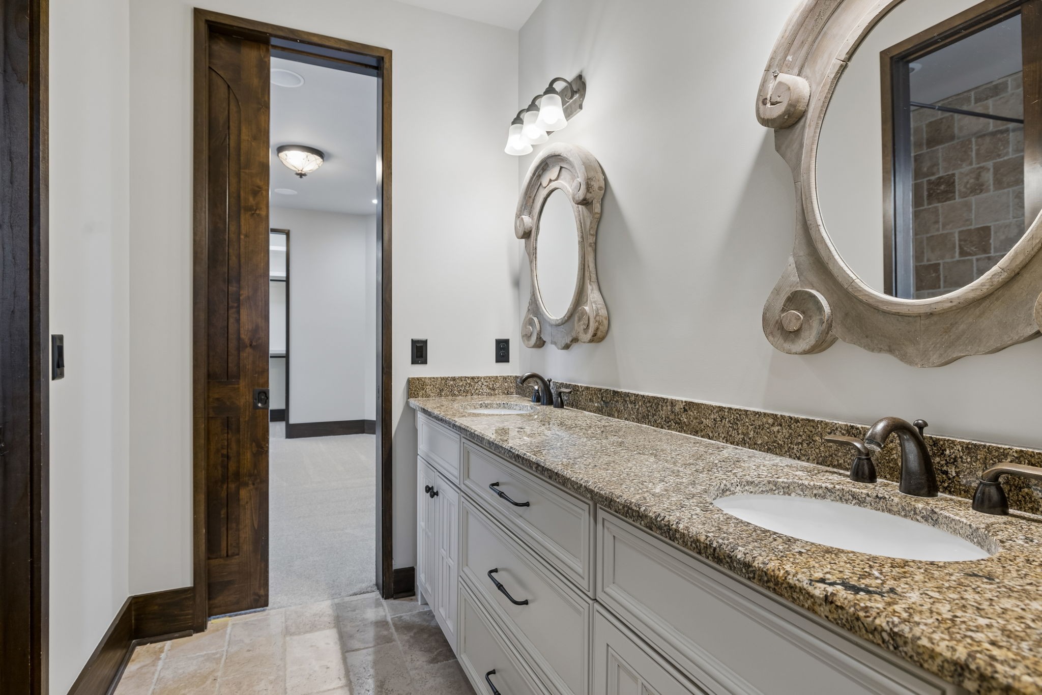 1606 Championship Blvd