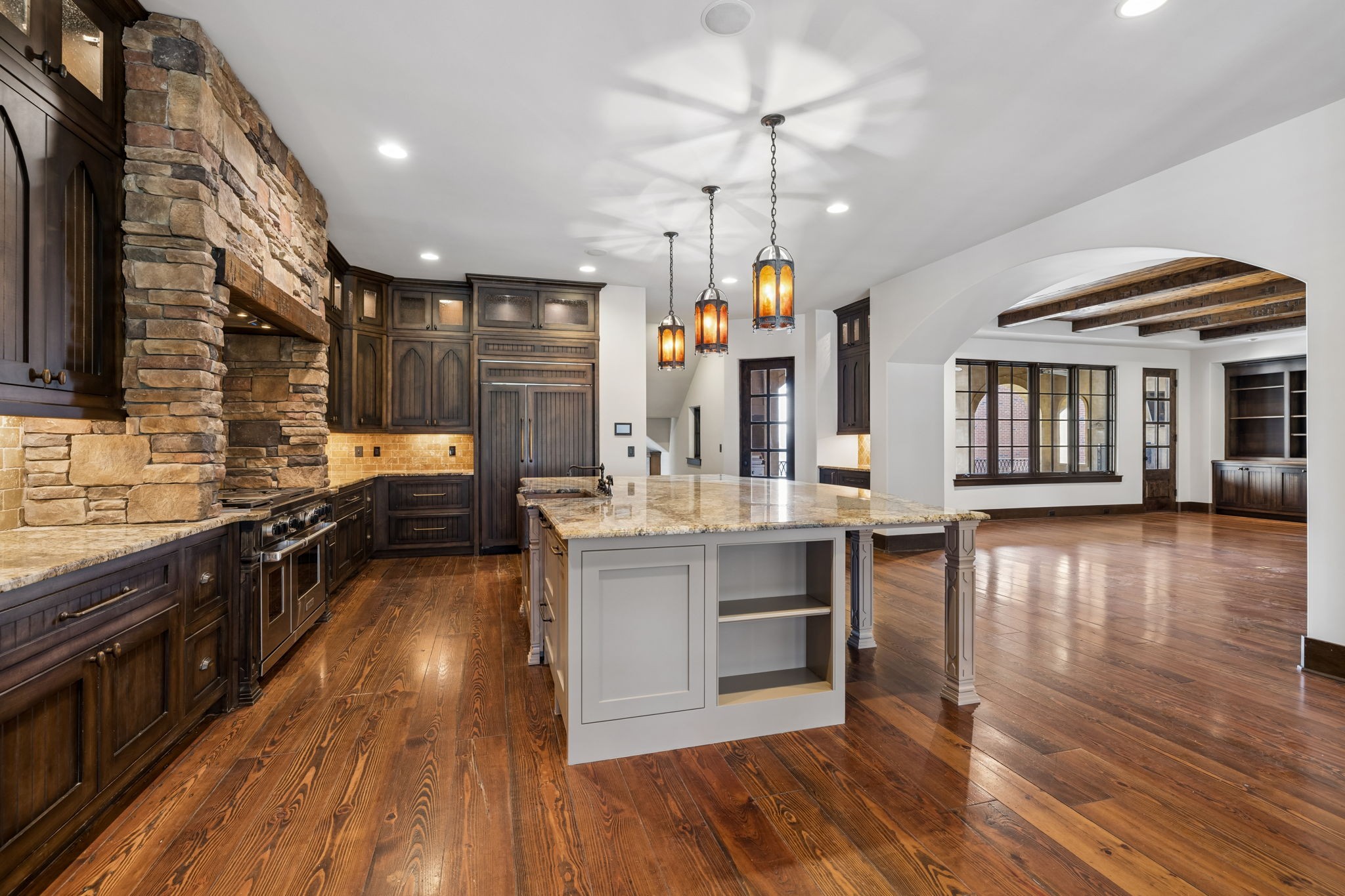 1606 Championship Blvd