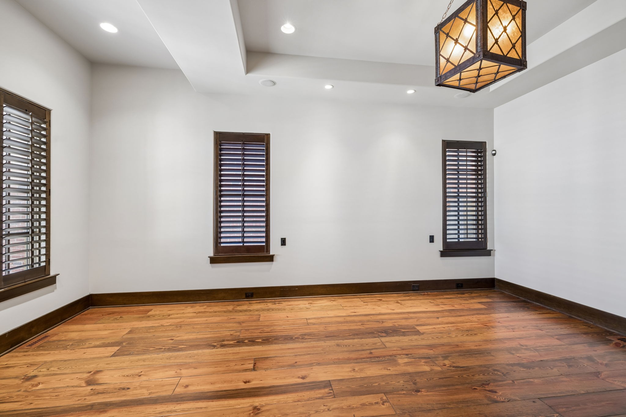 1606 Championship Blvd