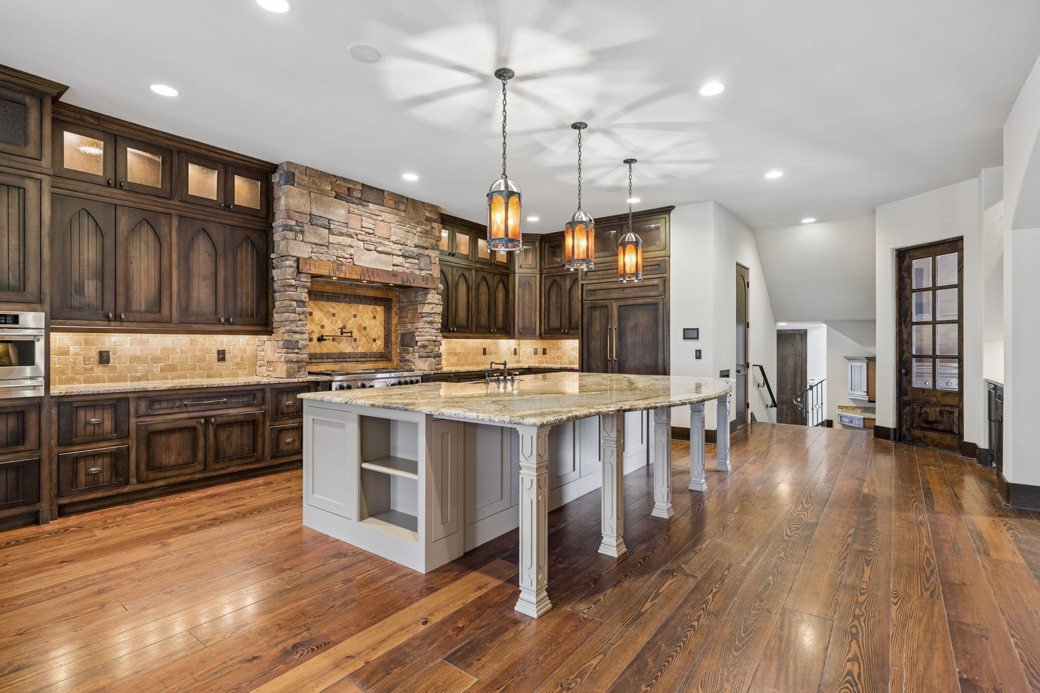 1606 Championship Blvd