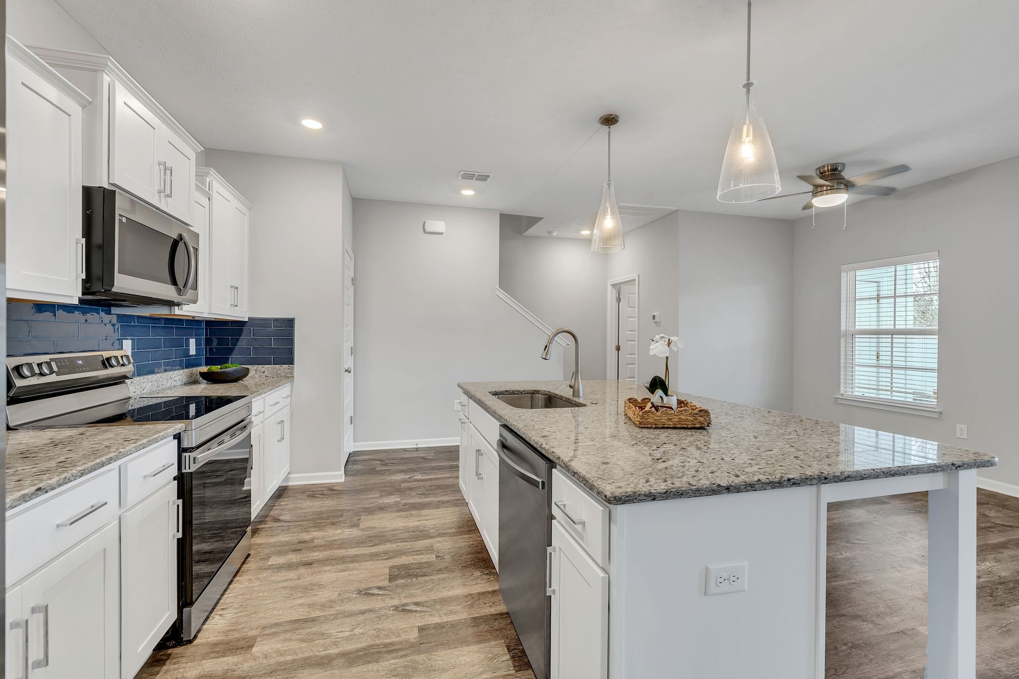 4316 Spyglass Dr