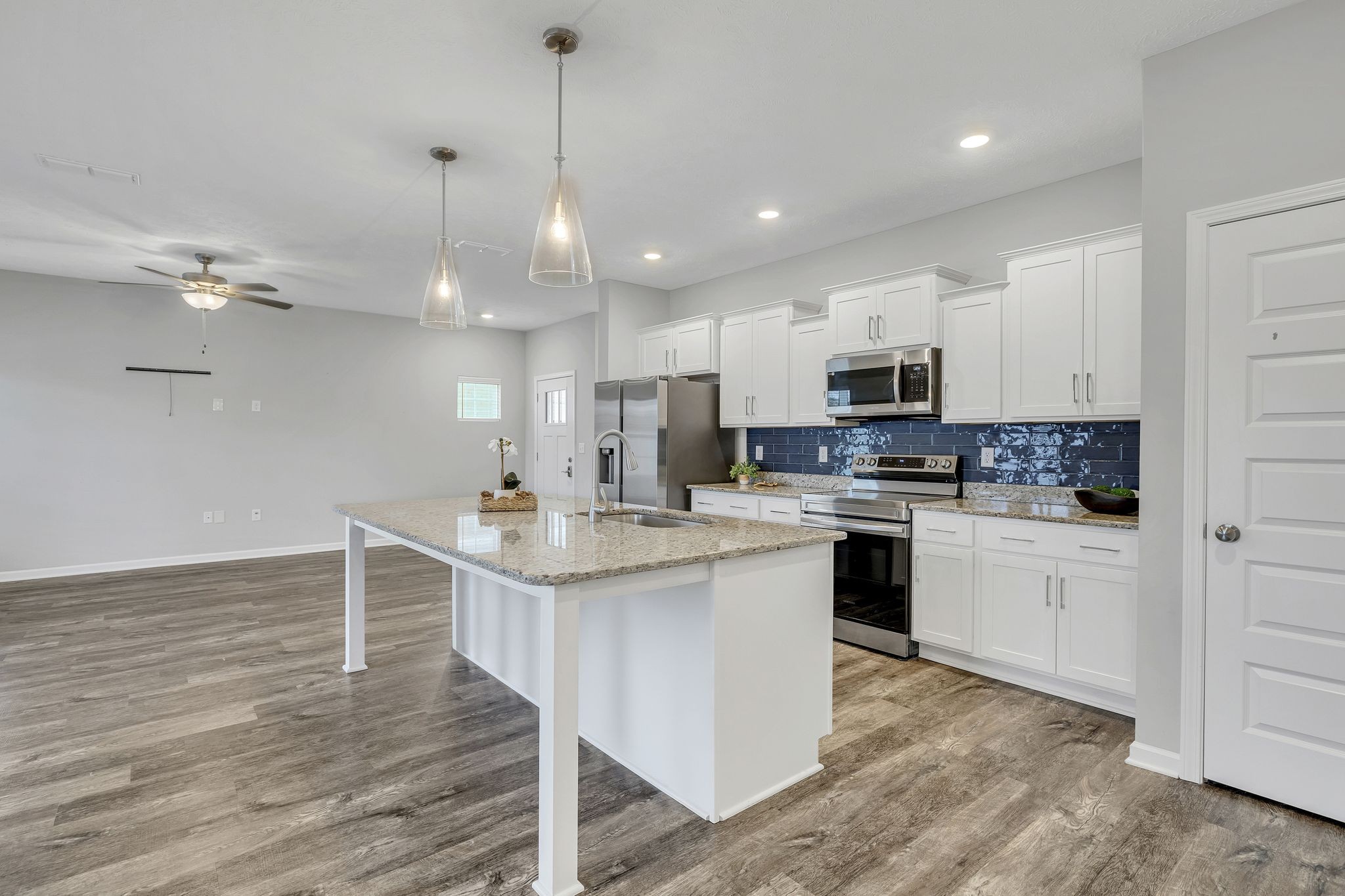 4316 Spyglass Dr