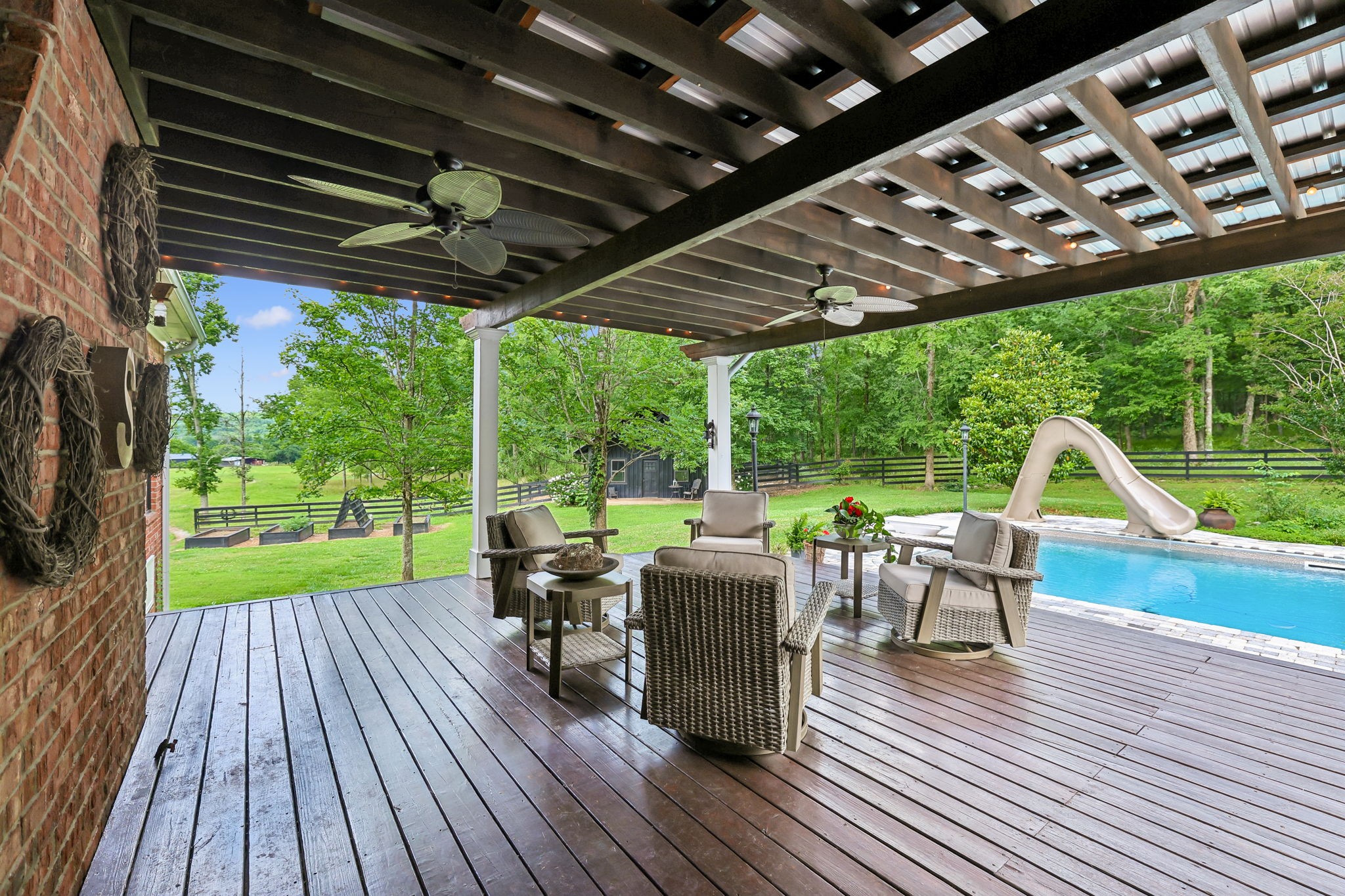 9739 Barlow Lane